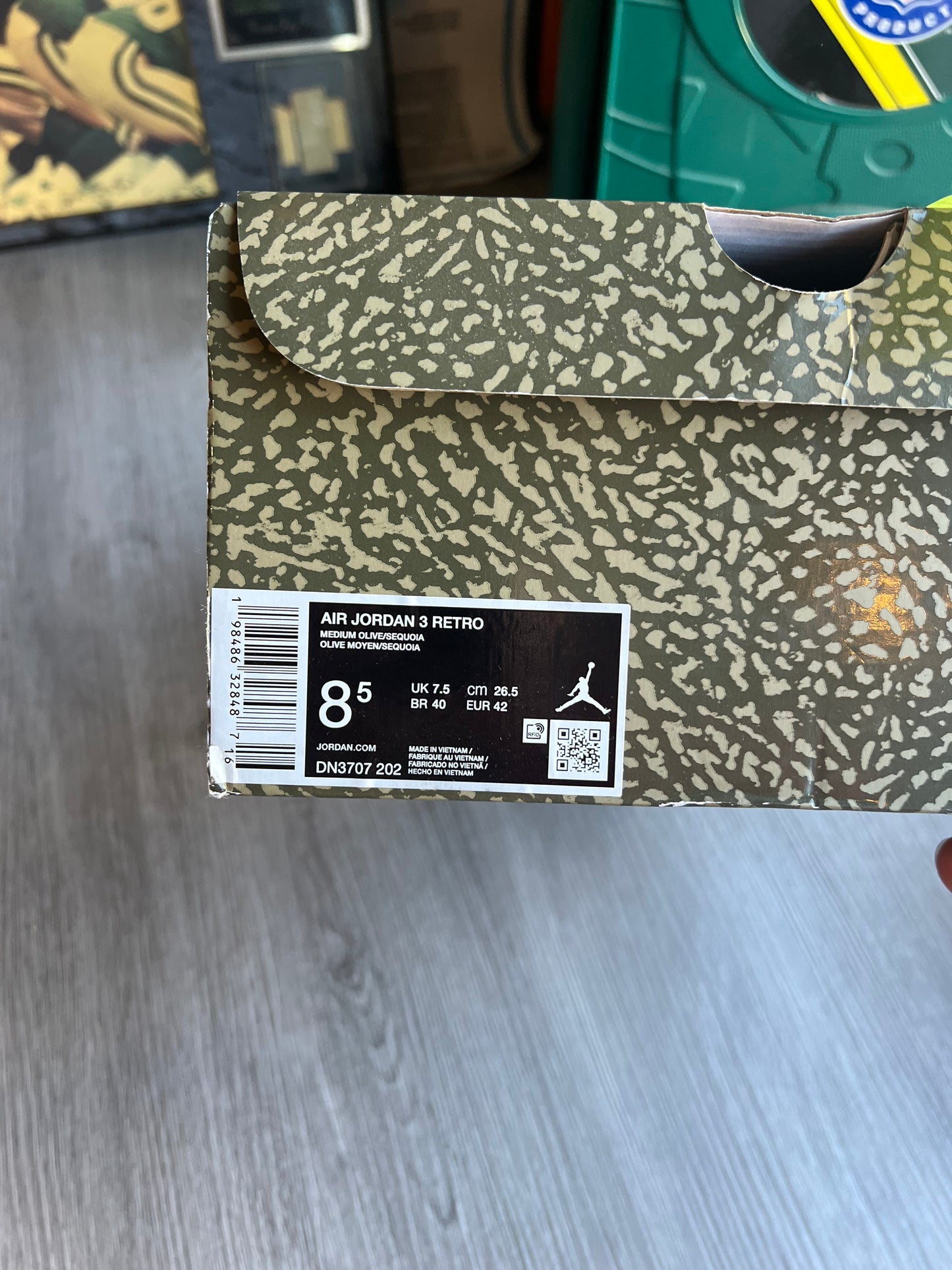 Jordan 3 (Family Affair)