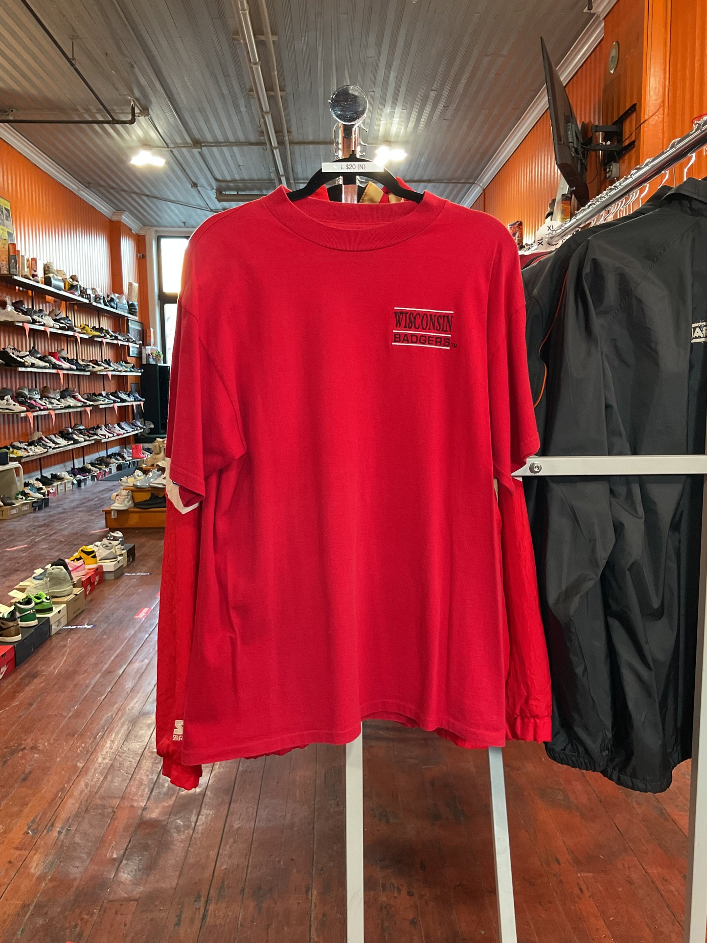 Wisconsin Badgers Tee