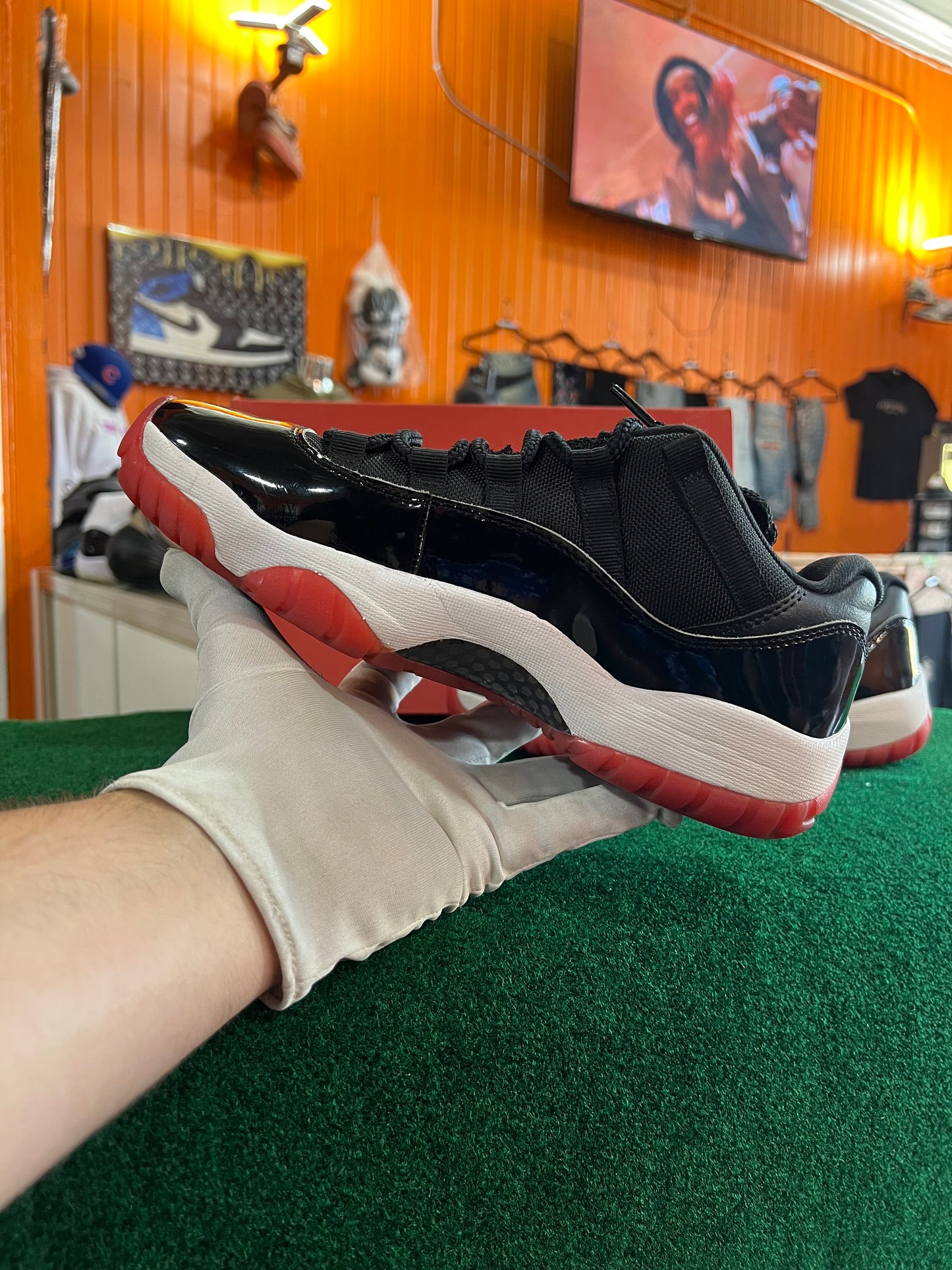 Jordan 11 (Bred)