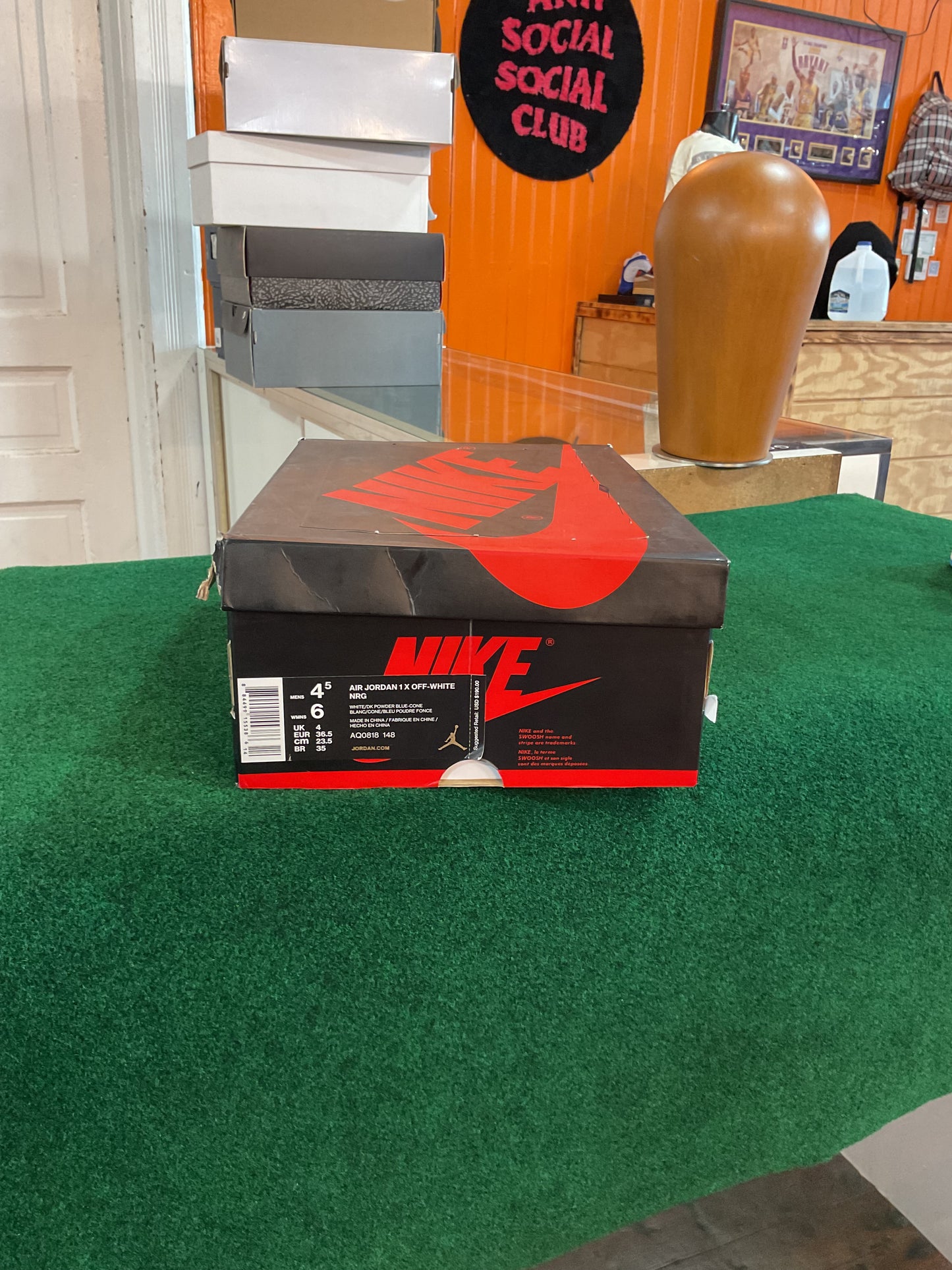 Jordan 1 Off White (UNC)