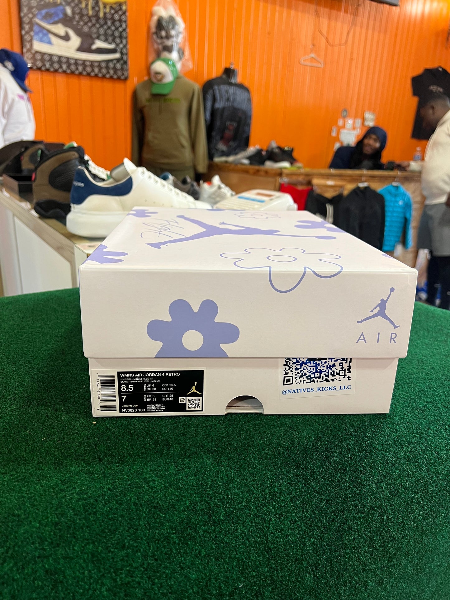 Jordan 4 (Forget Me Not)