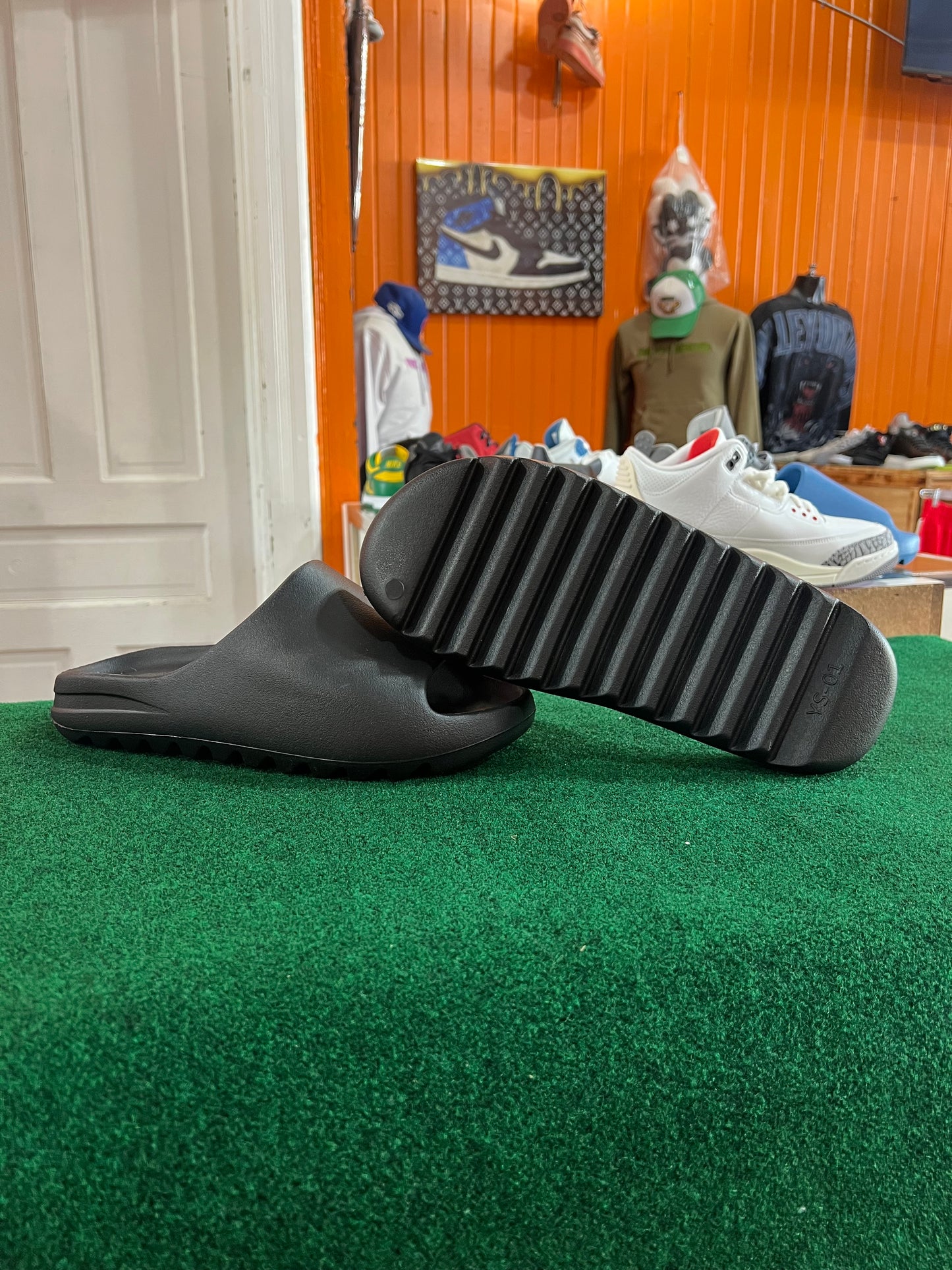 YS-01 Slide (Black)