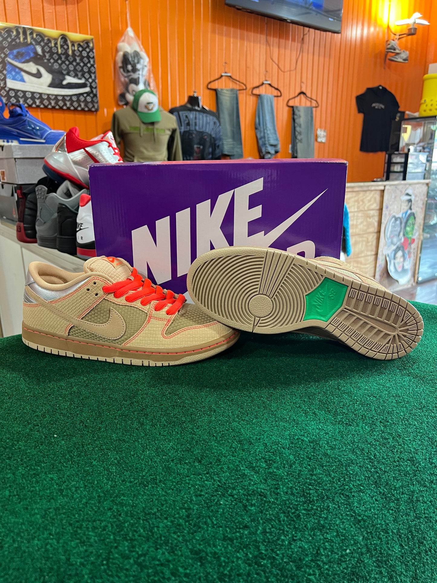 Nike SB (Som Tum)