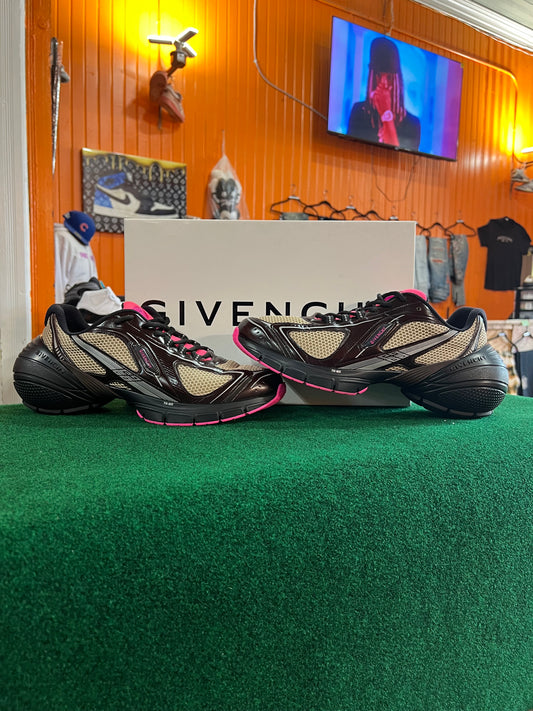 Givenchy Low Top