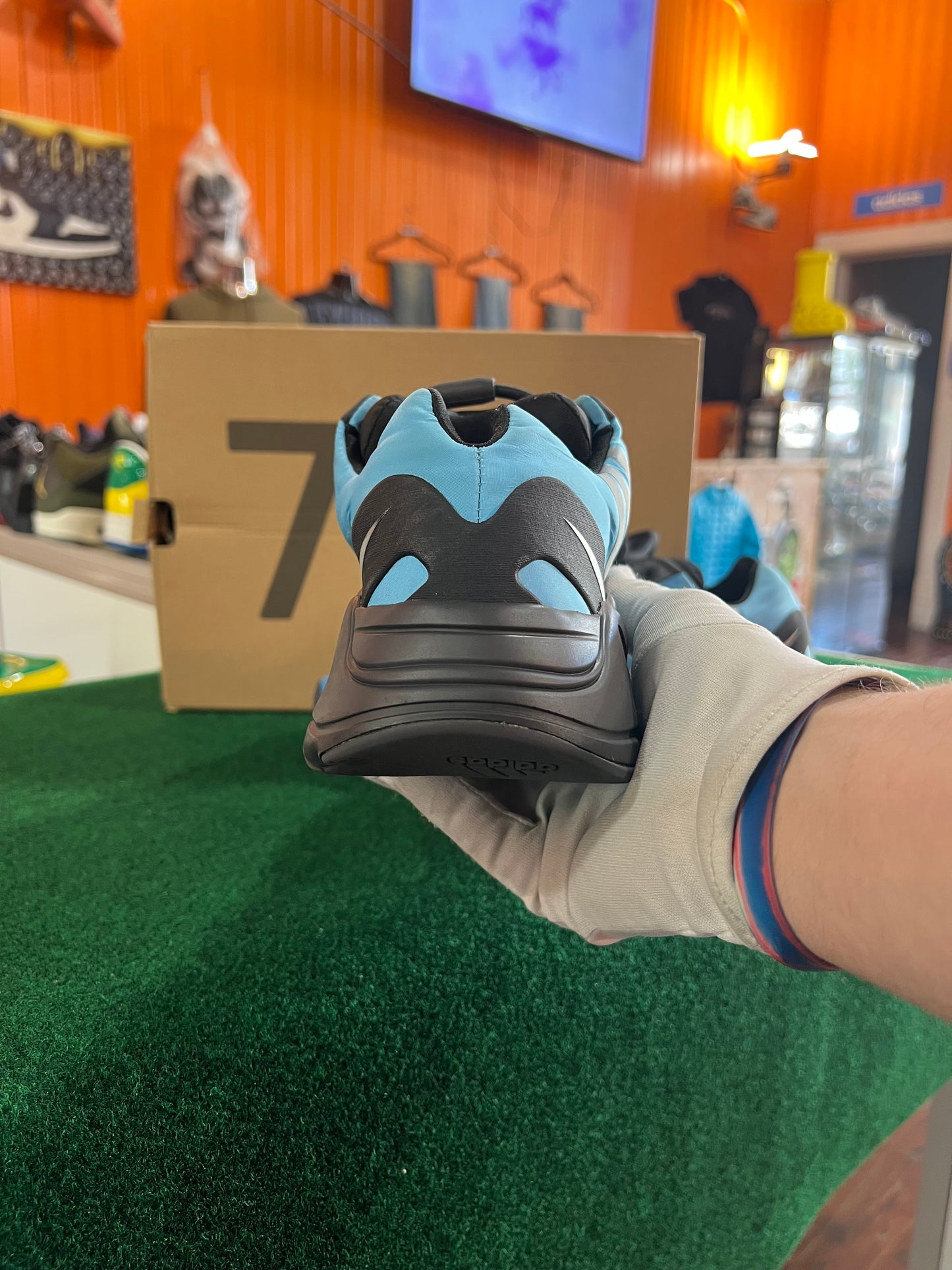 Yeezy 700 (Bright Cyan)