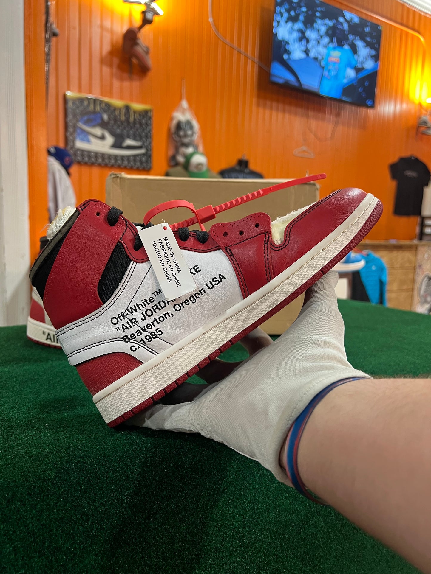 Jordan 1 Off White (Chicago)