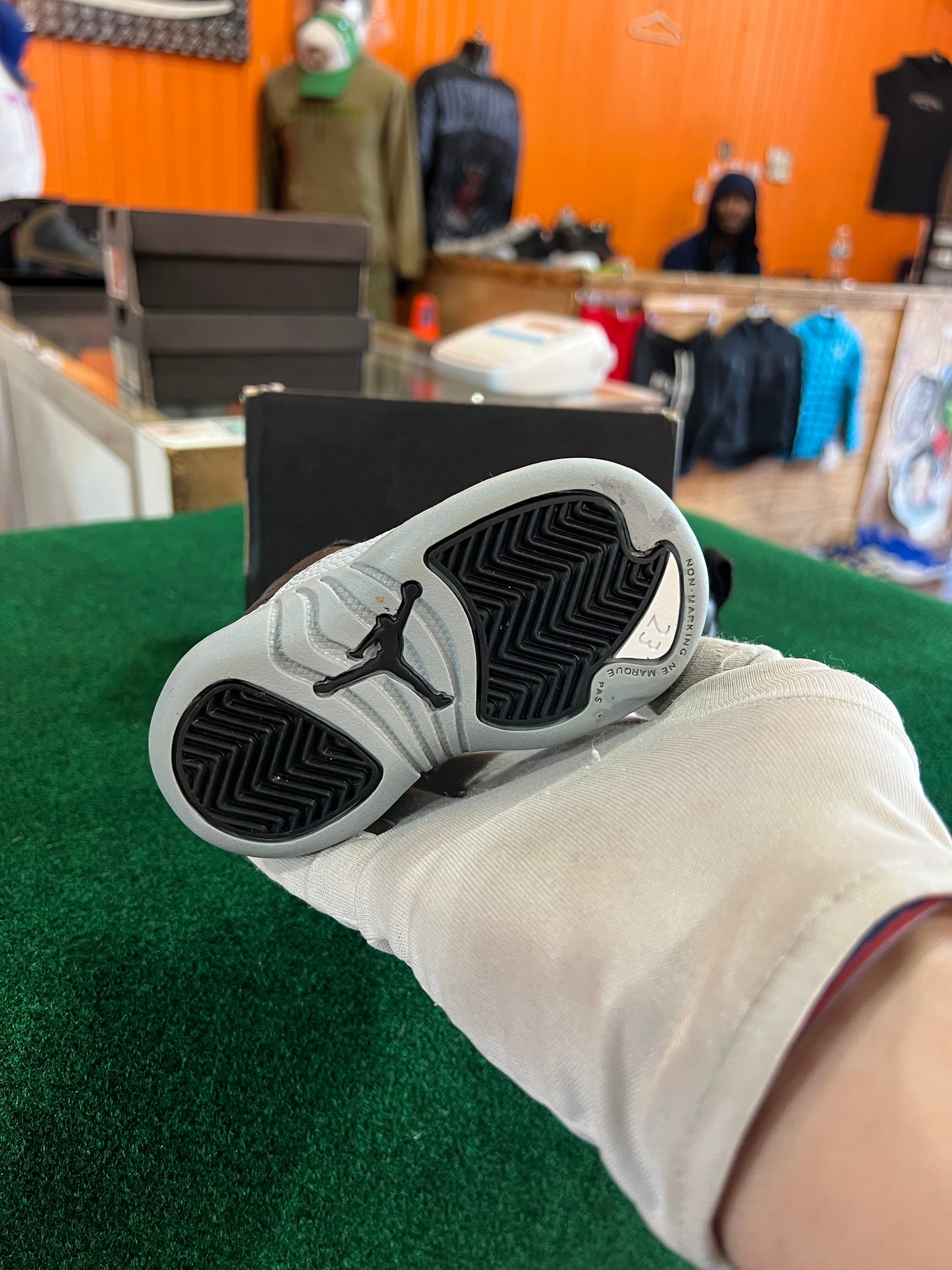 Jordan 12 (Baron)