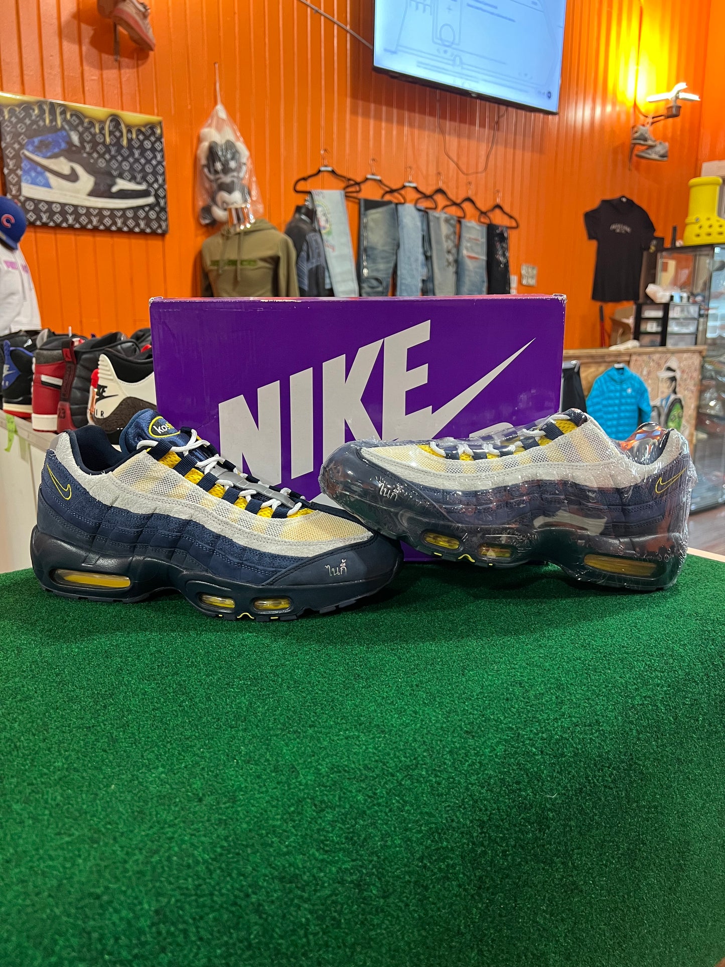 Nike Air Max 95 (Speed Yellow)