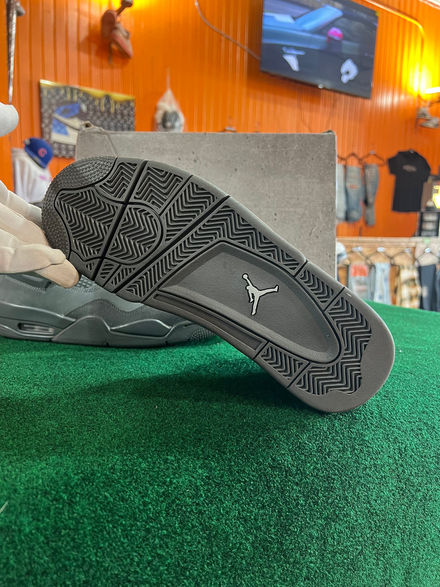 Jordan 4 (Wet Cement)