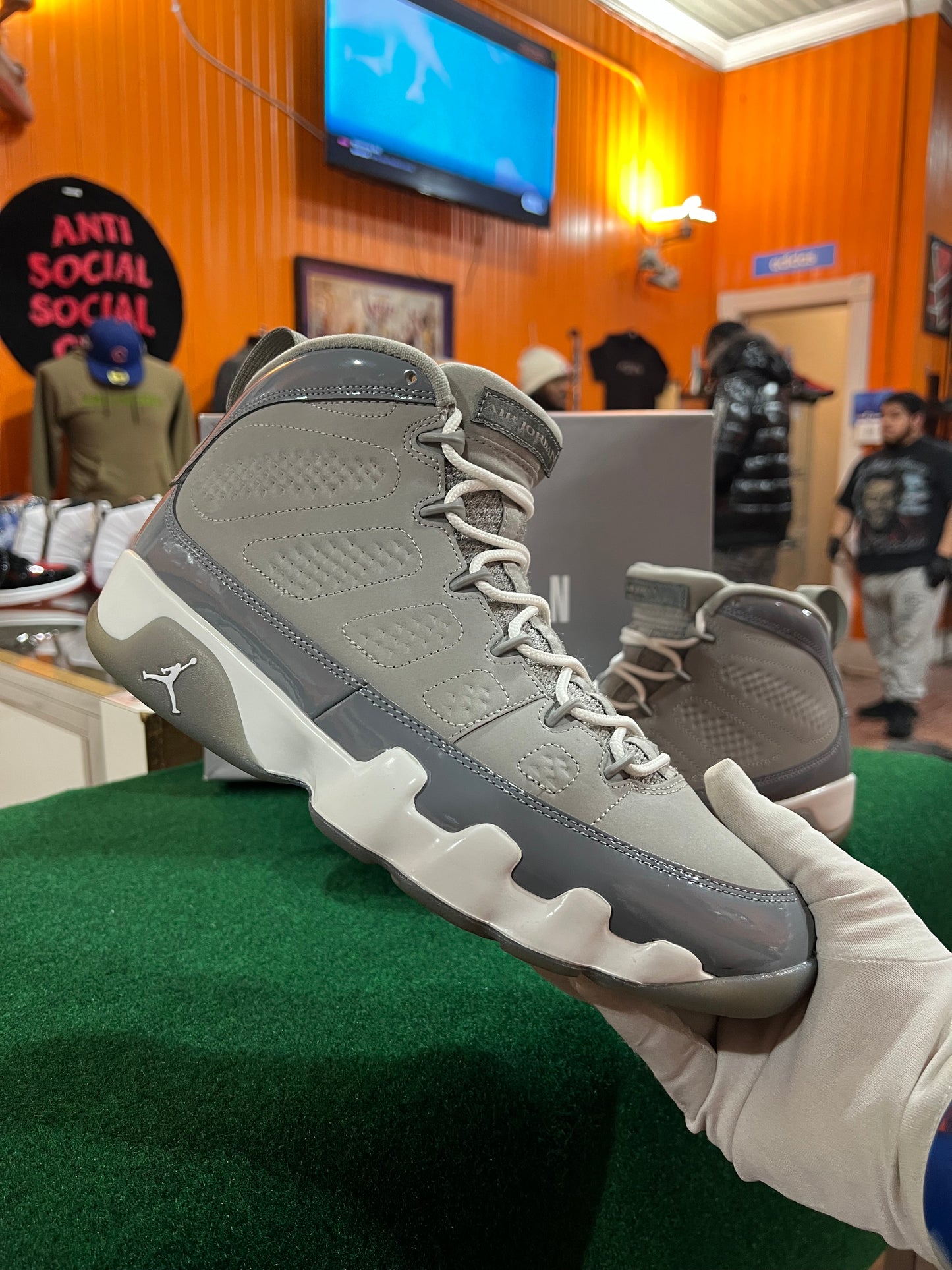Jordan 9 (Cool Grey)