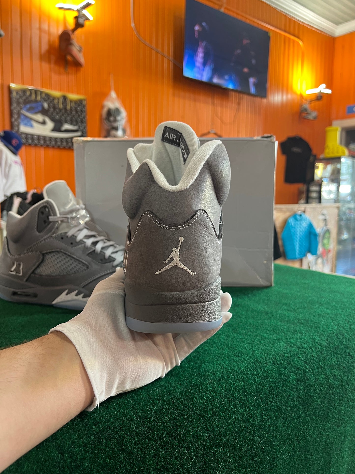 Jordan 5 (Wolf Grey)