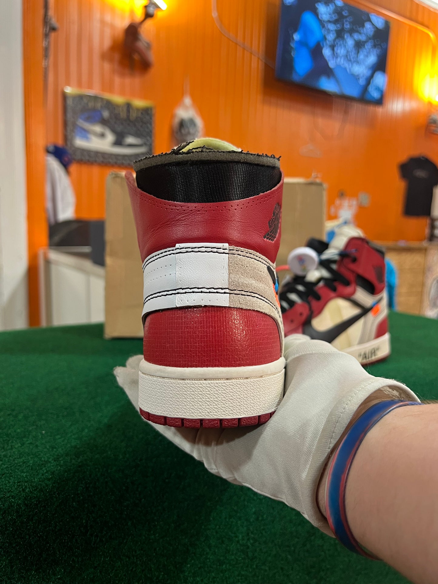 Jordan 1 Off White (Chicago)