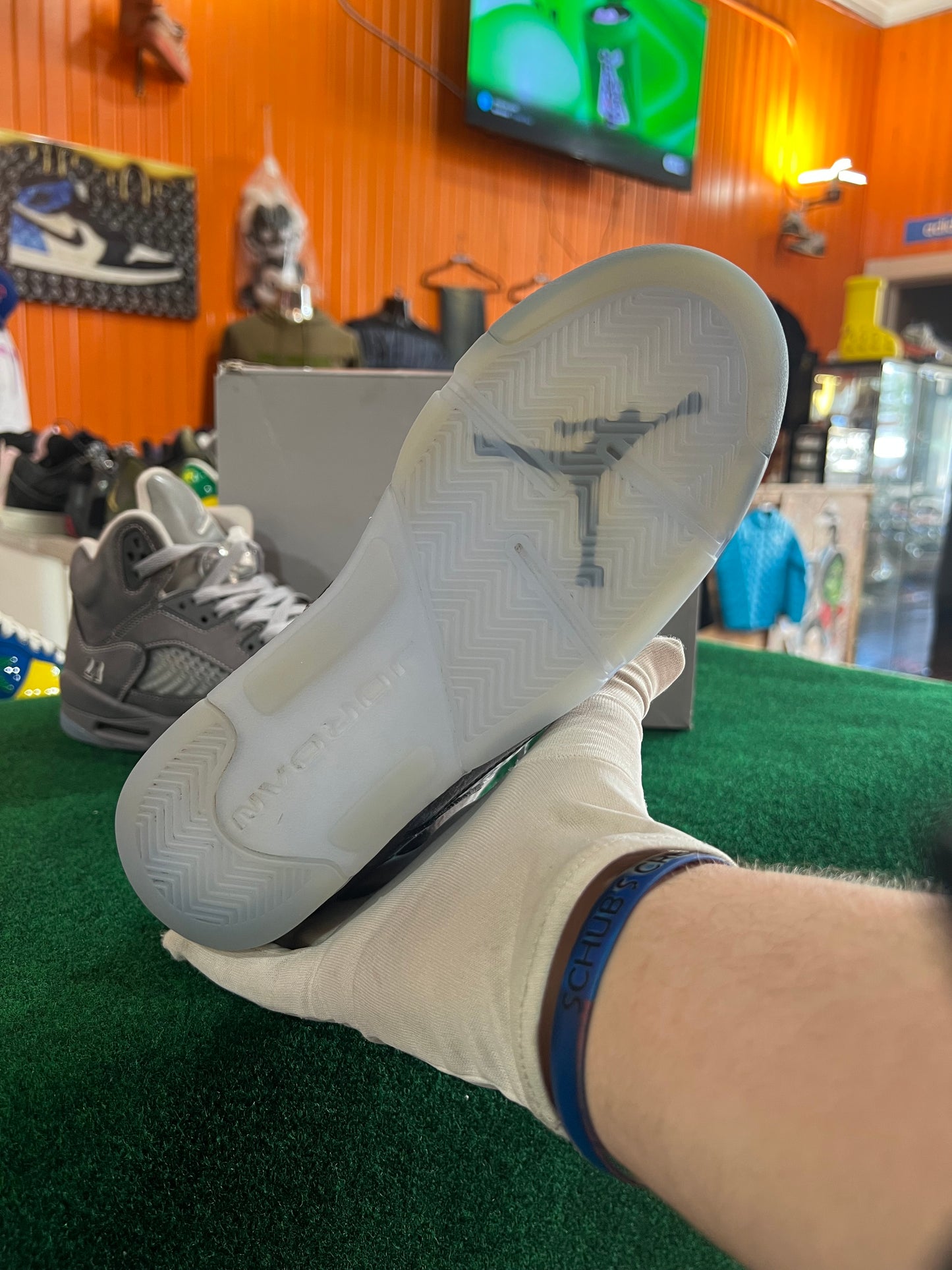Jordan 5 (Wolf Grey)