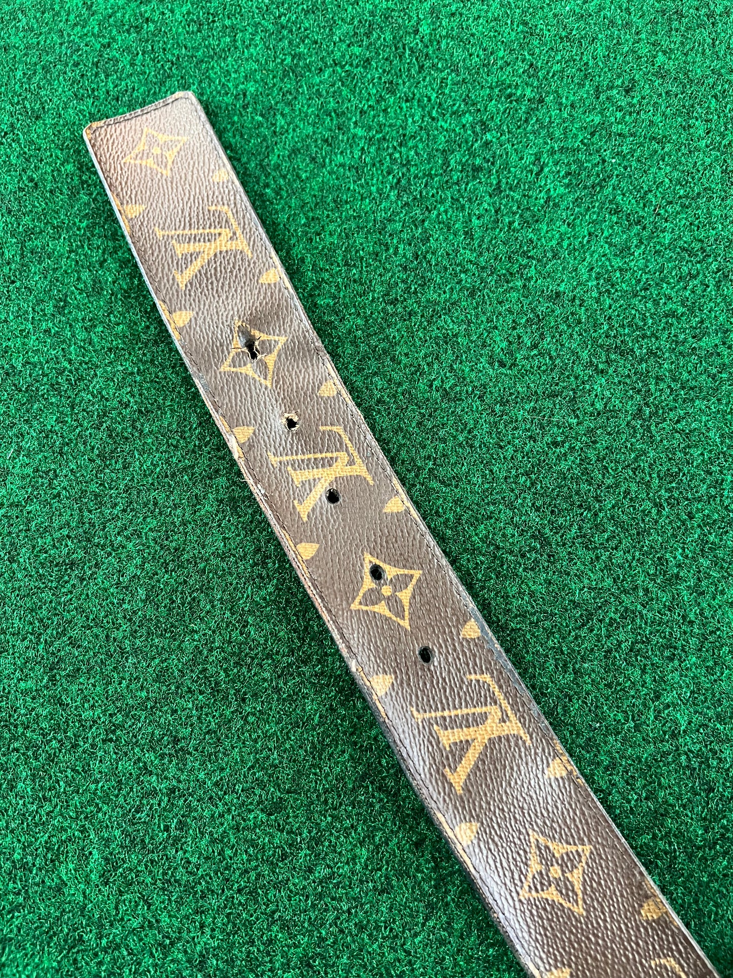 Louis Vuitton Reversible Belt