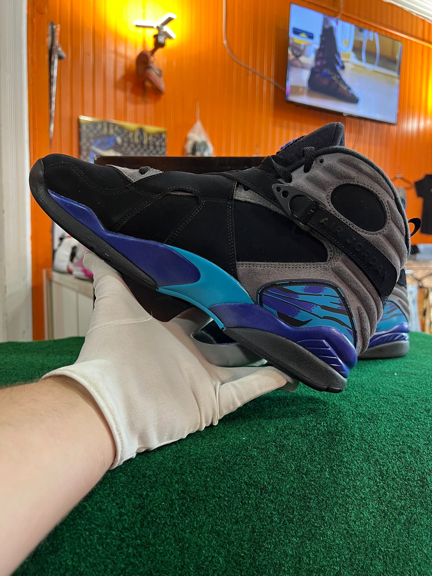 Jordan 8 (Aqua)
