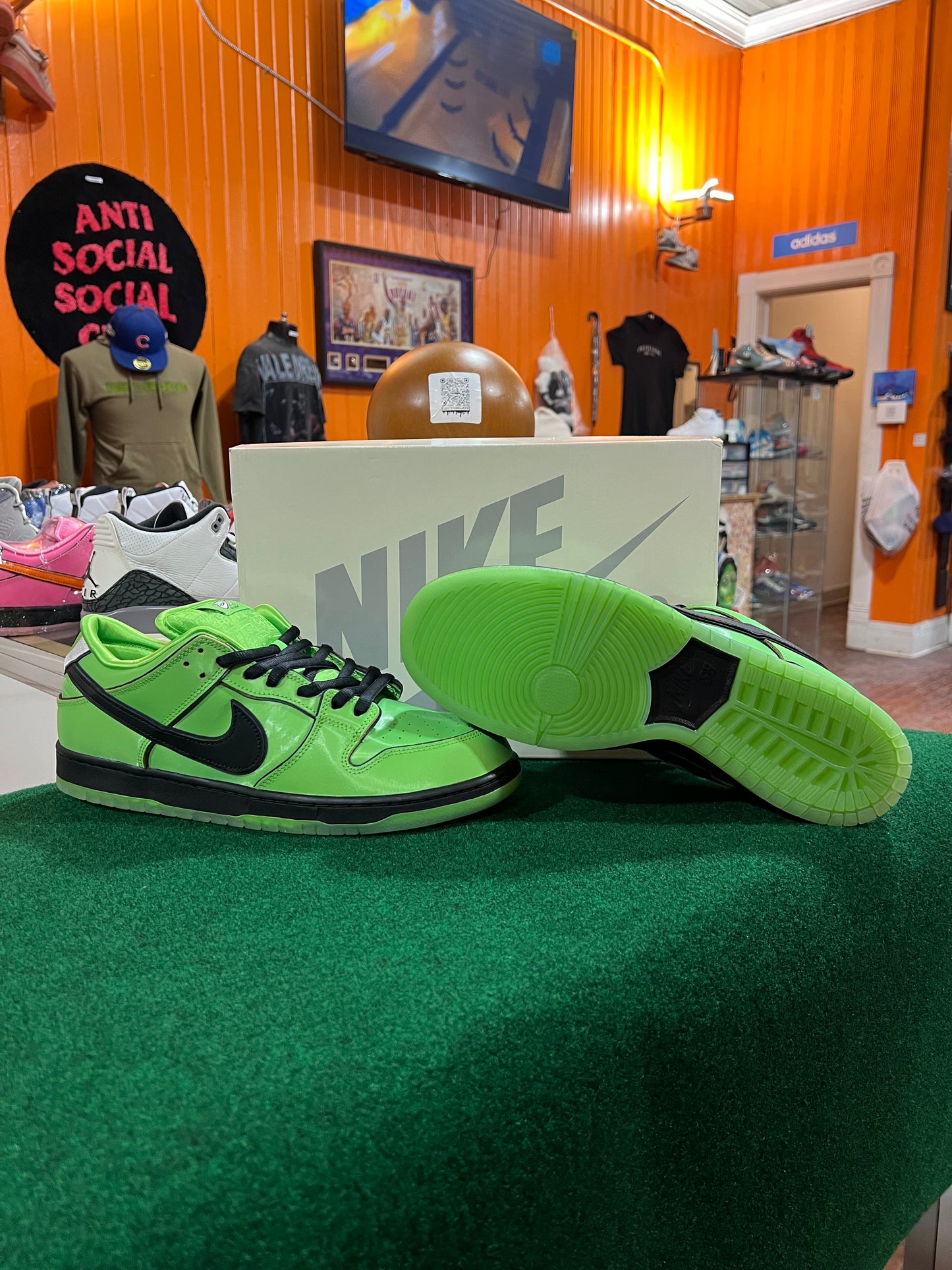 Nike SB (Buttercup)