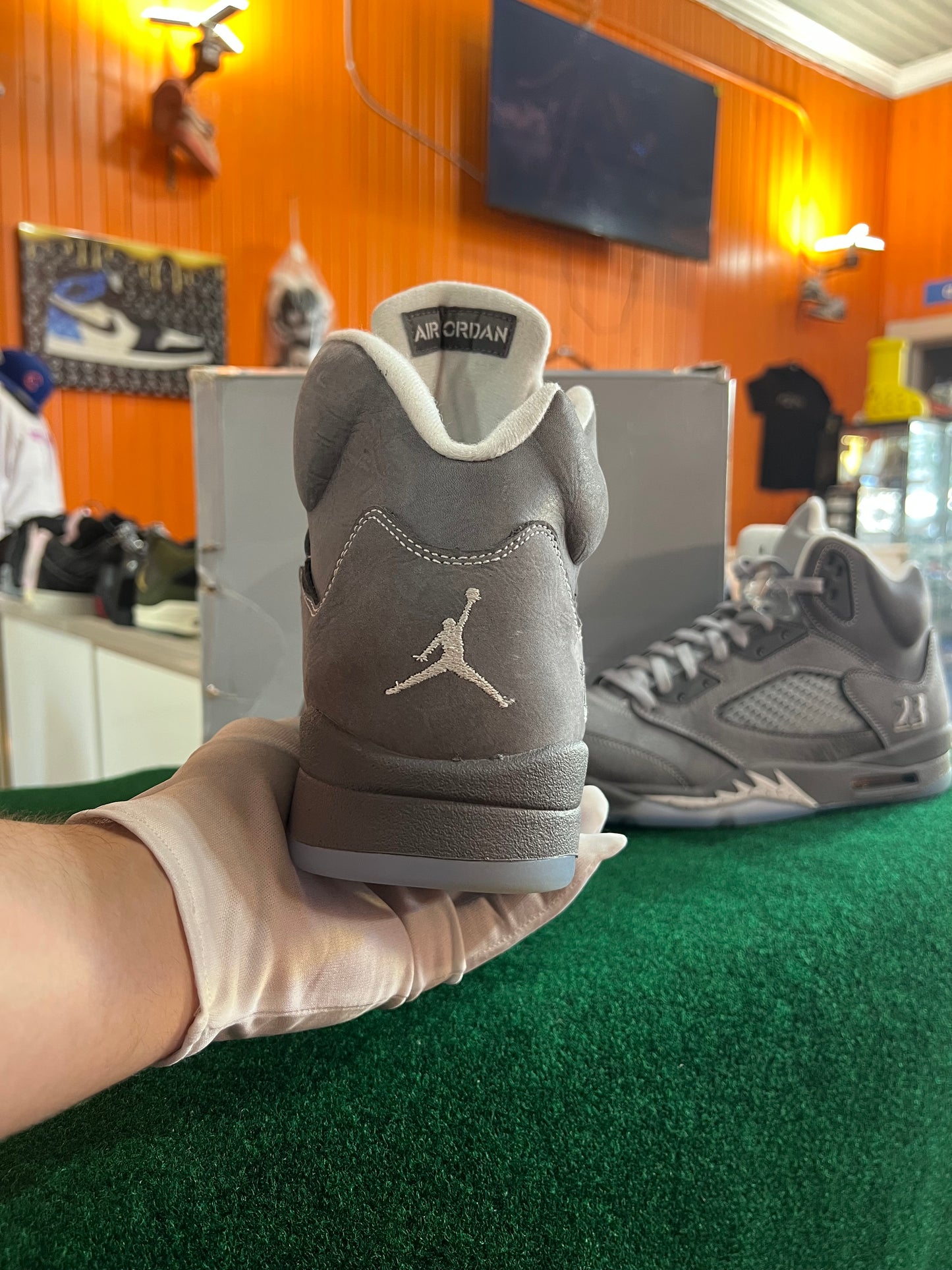 Jordan 5 (Wolf Grey)