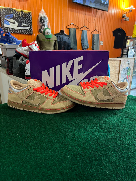 Nike SB (Som Tum)
