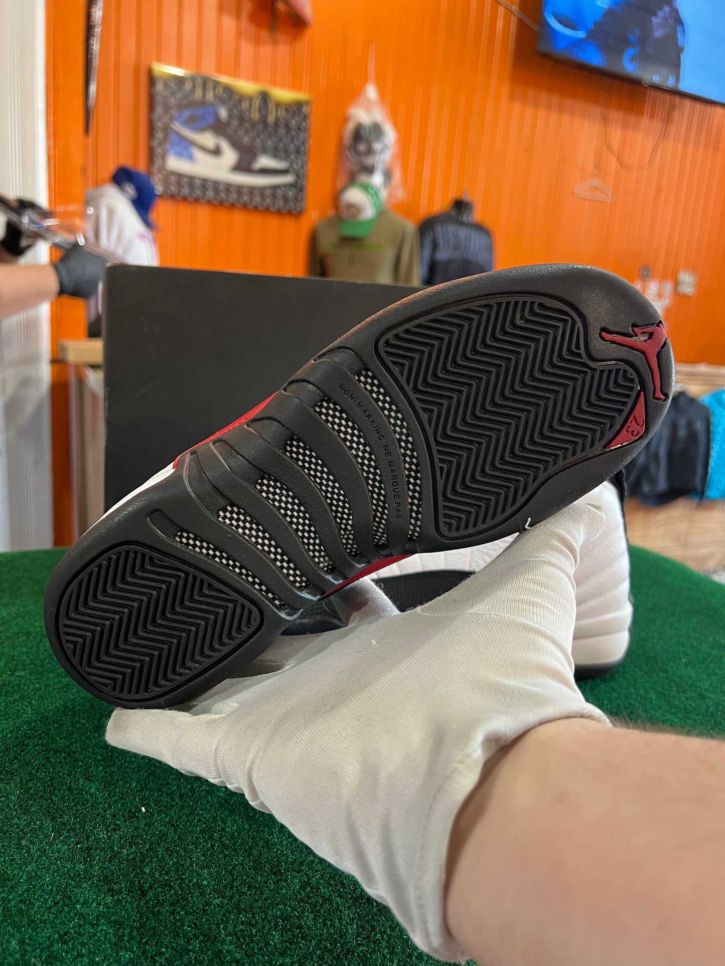 Jordan 12 (Taxi Flip)