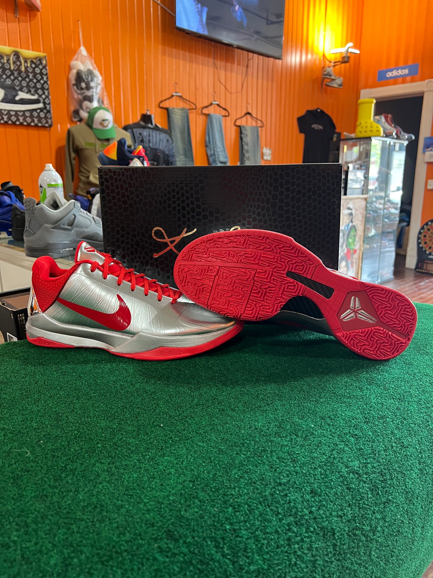 Kobe 5 Caitlin (Rookie Of The Year)