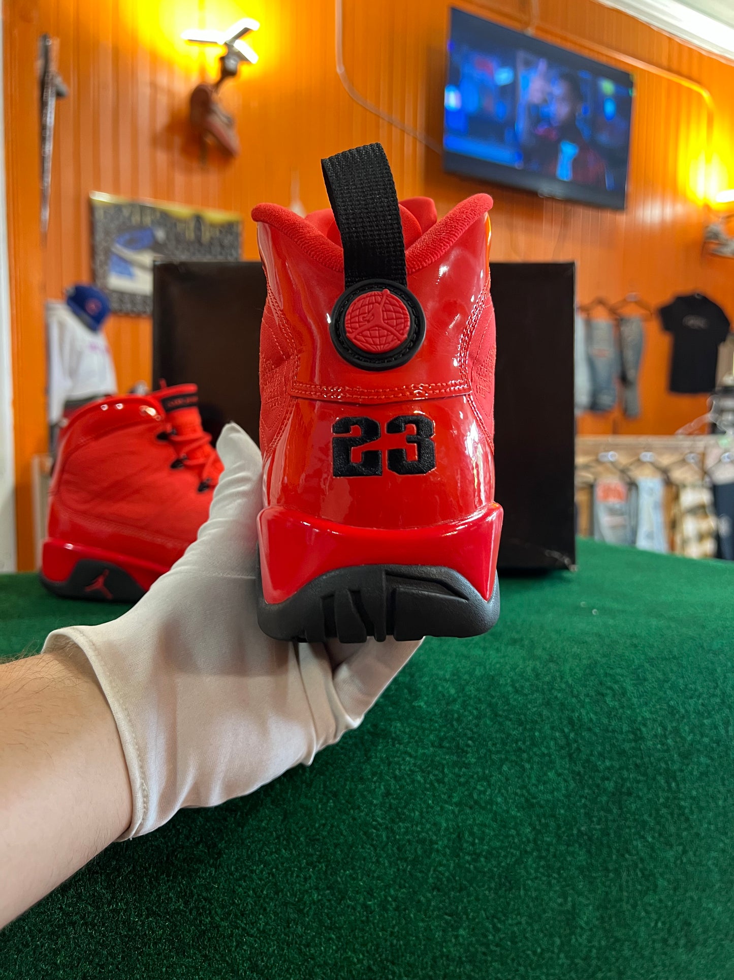 Jordan 9 (Chile Red)