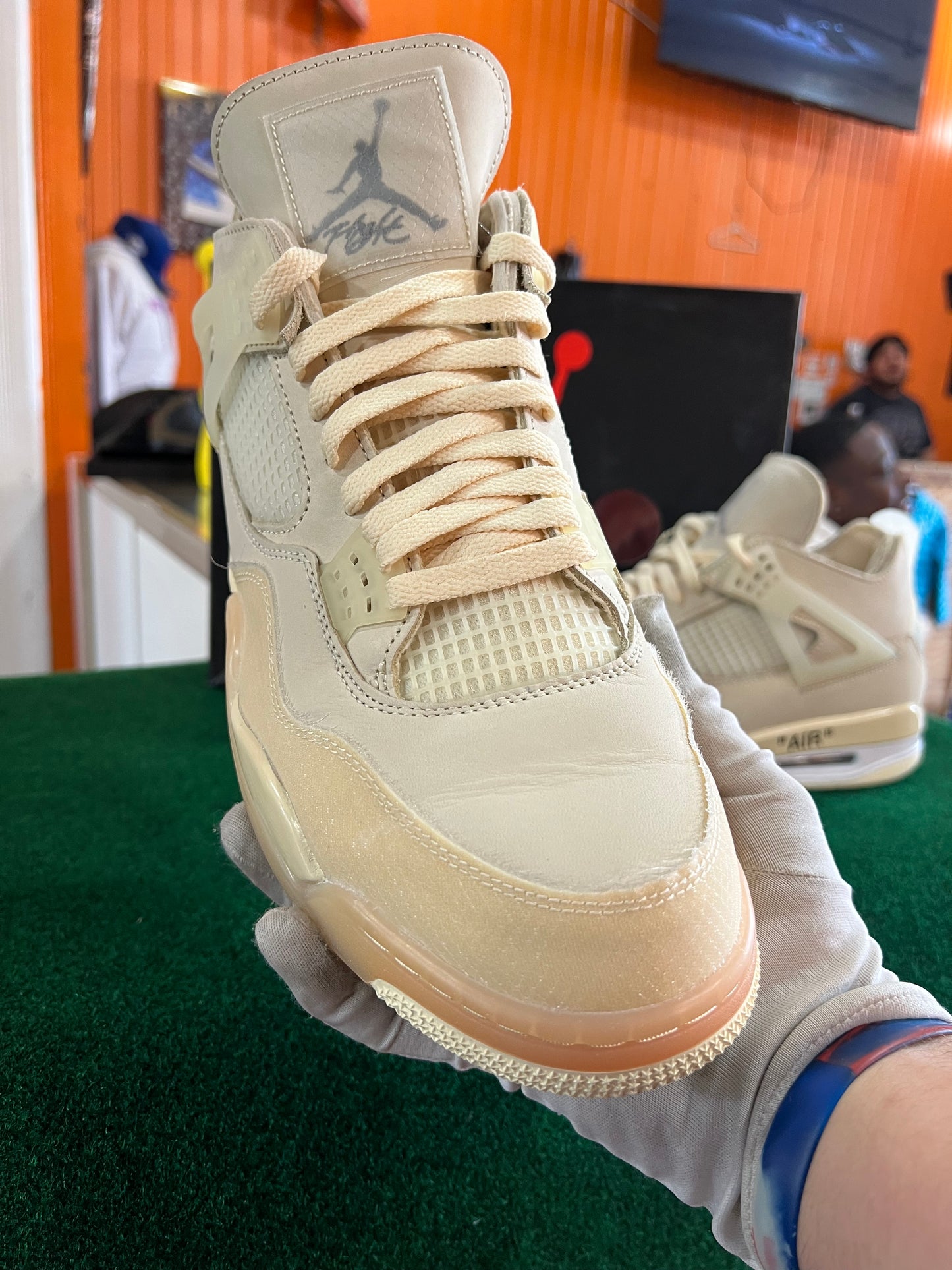 Jordan 4 (Off White)