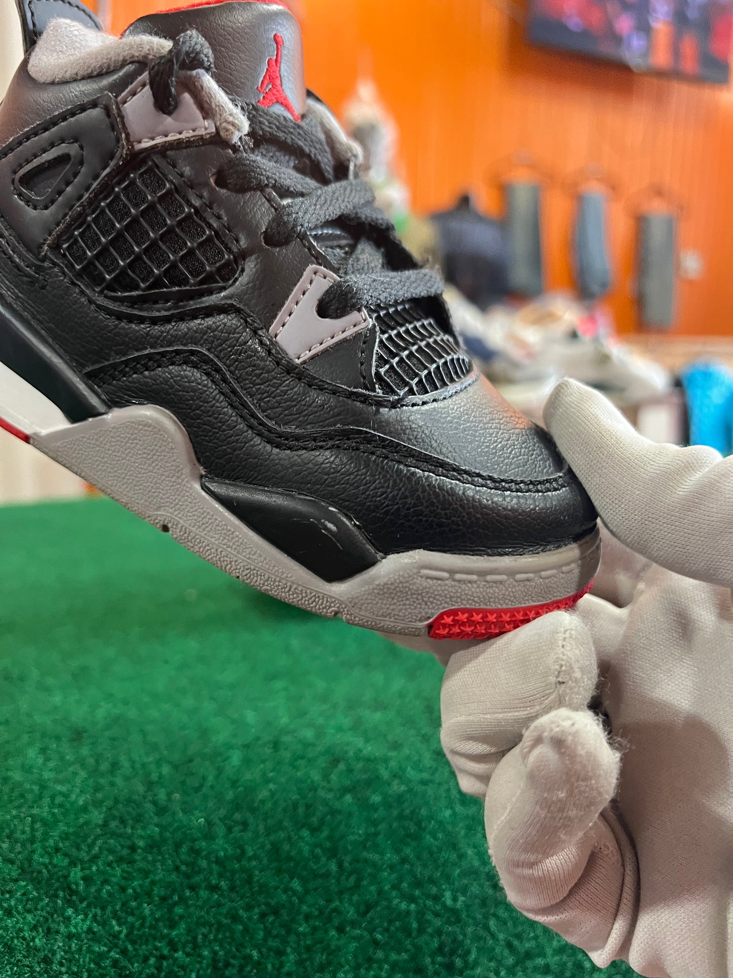 Jordan 4 (Bred Reimagined)