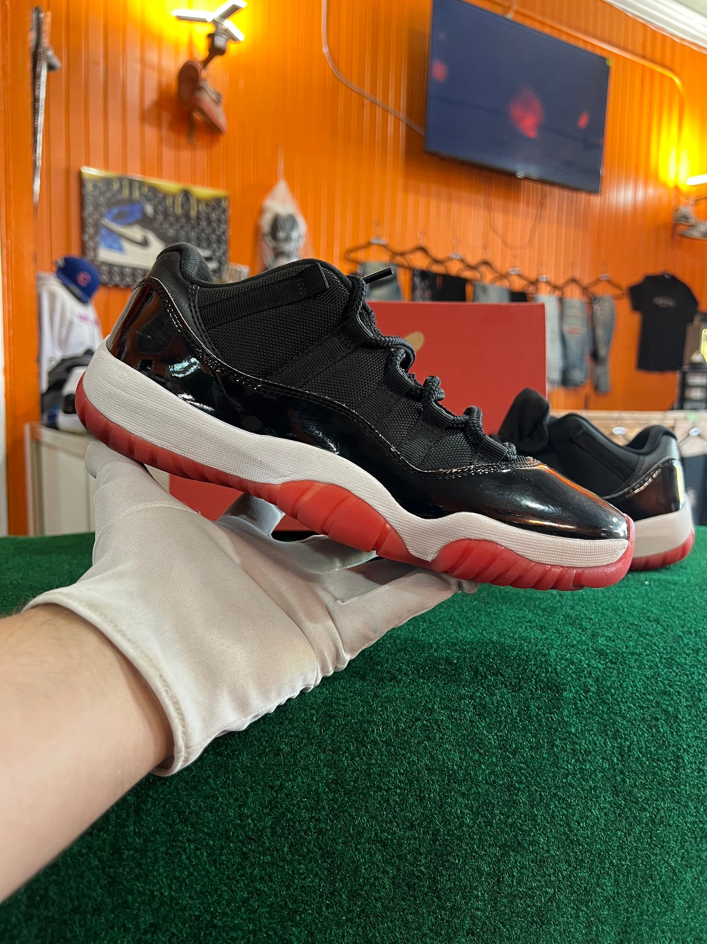 Jordan 11 (Bred)
