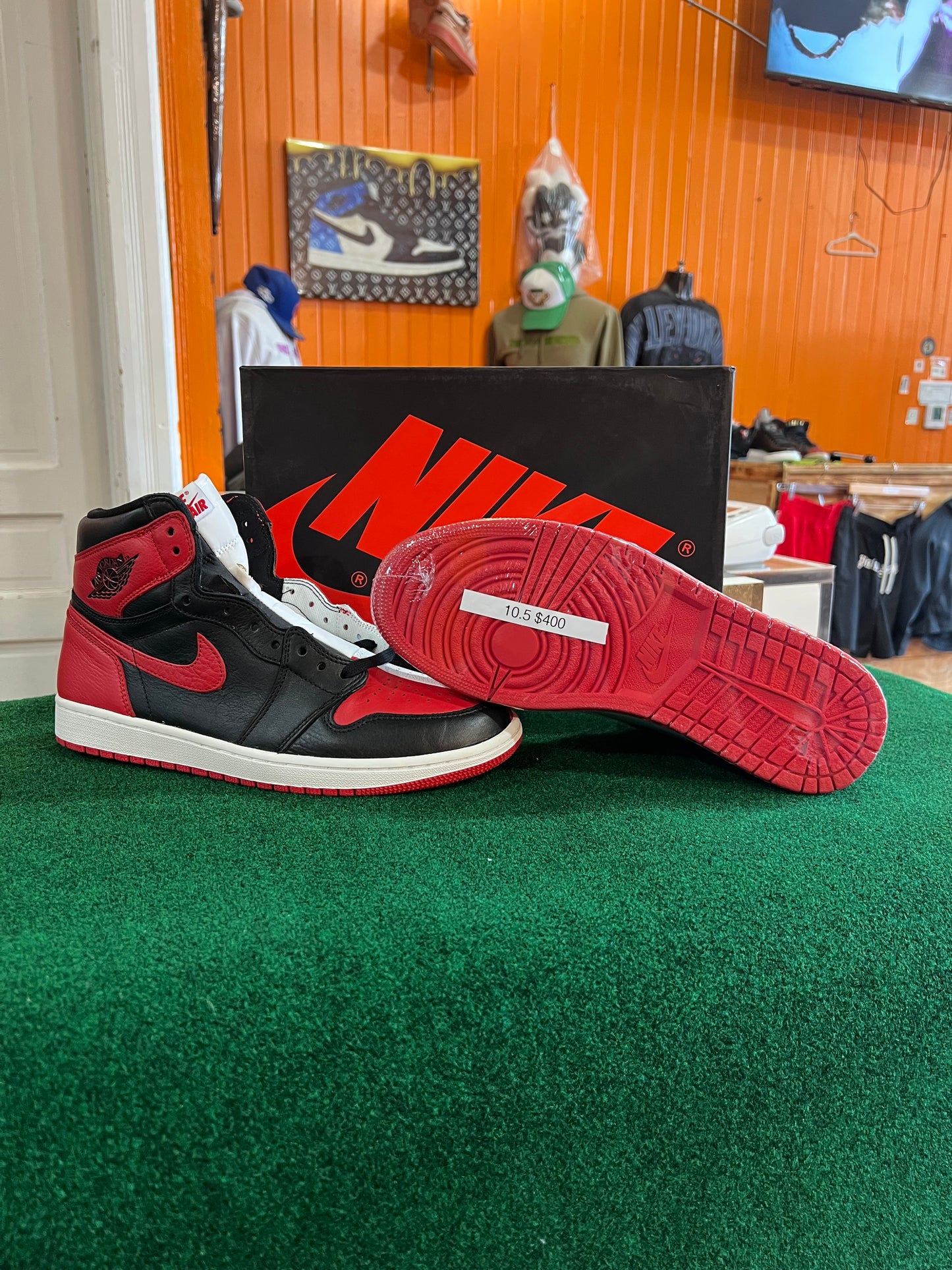 Jordan 1 (Homage) (Numbered Pair)