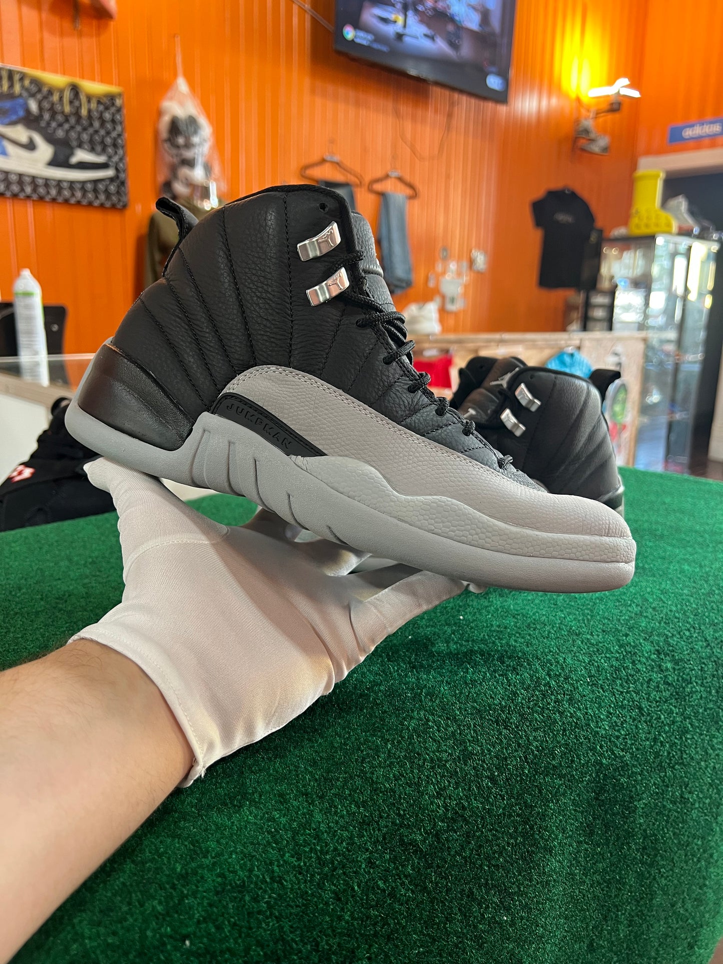 Jordan 12 (Baron)