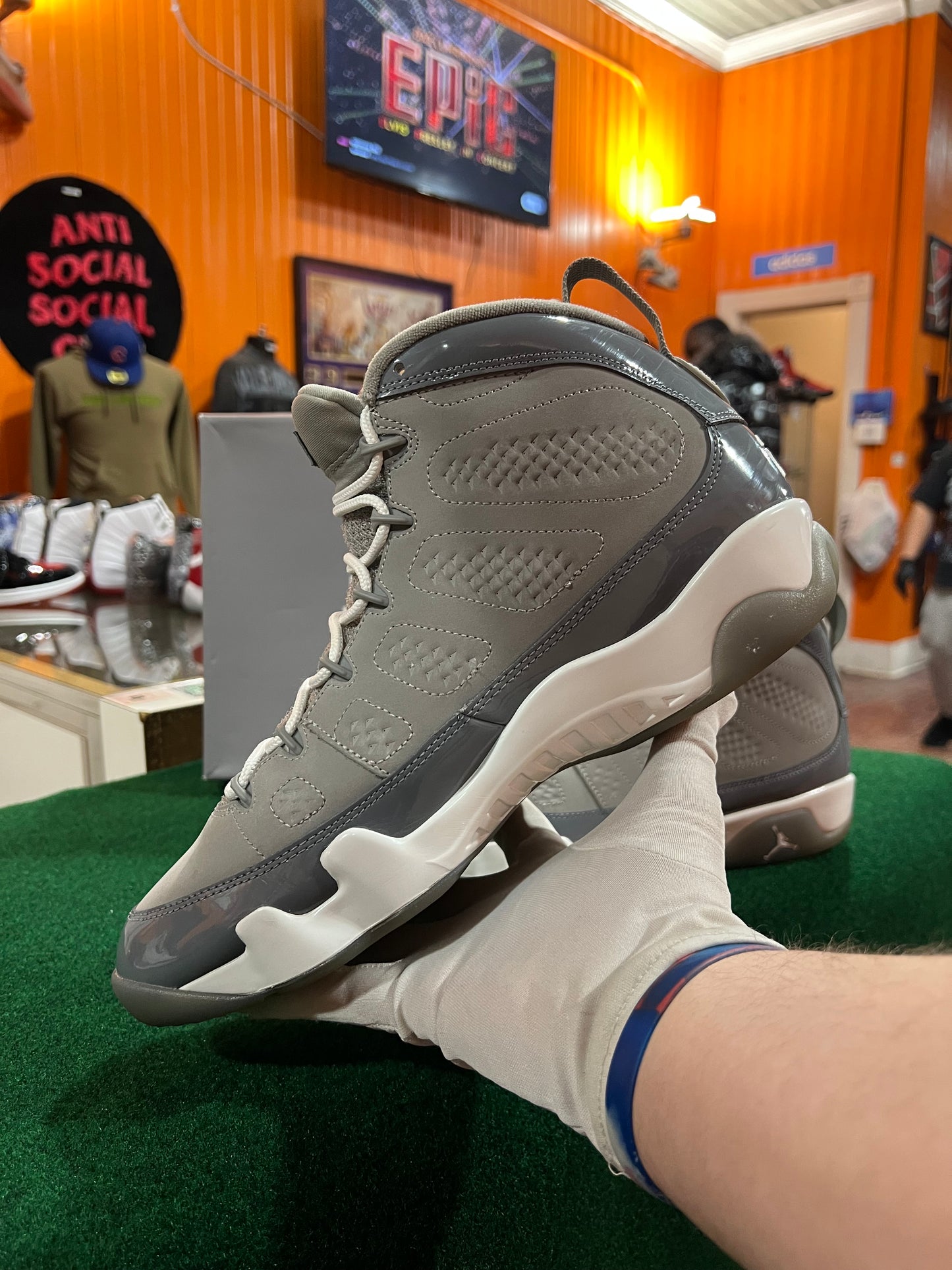 Jordan 9 (Cool Grey)