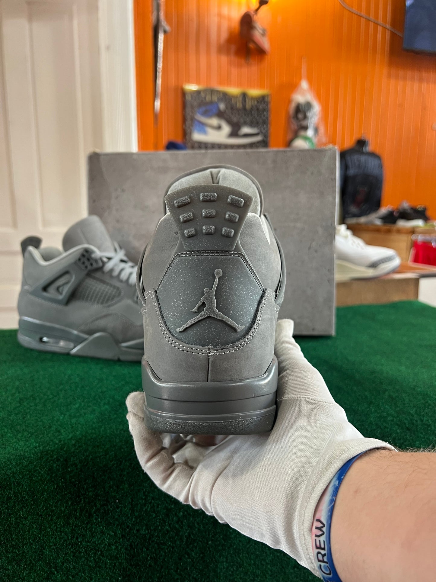 Jordan 4 (Wet Cement)