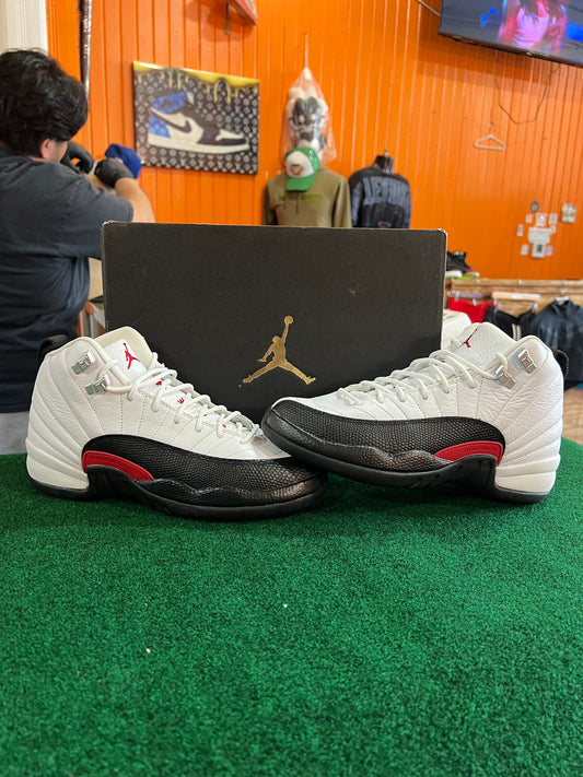 Jordan 12 (Taxi Flip)