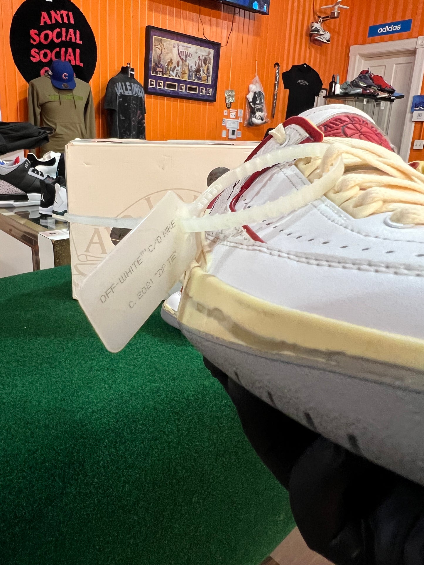 Jordan 2 (Off White)