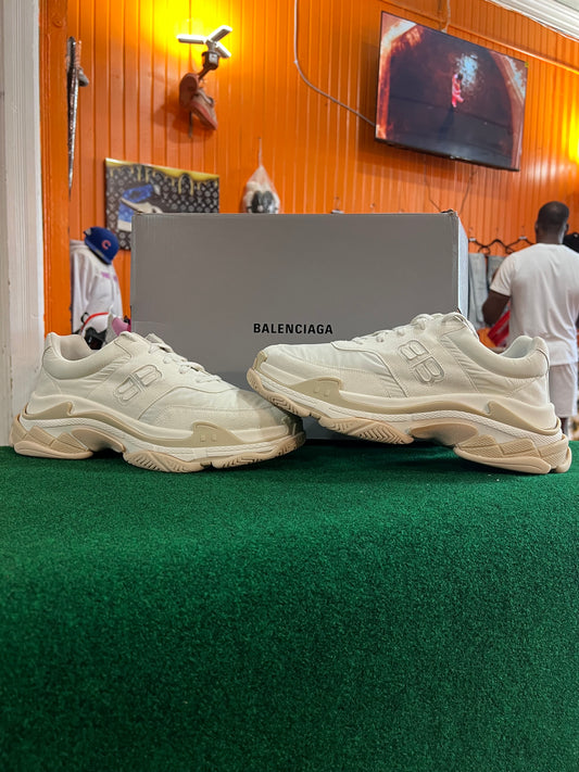 Balenciaga Triple S
