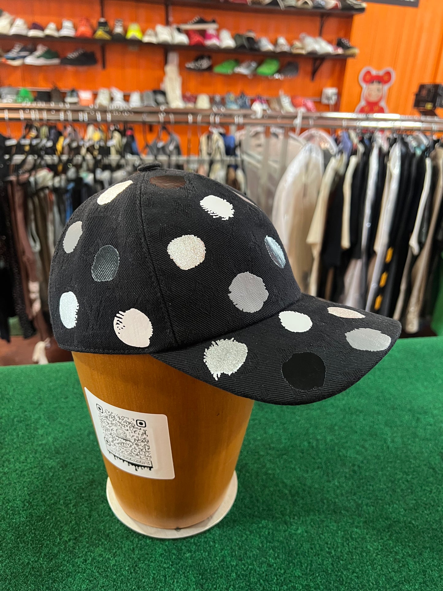 Louis Vuitton (Yayori Kuzama) Hat