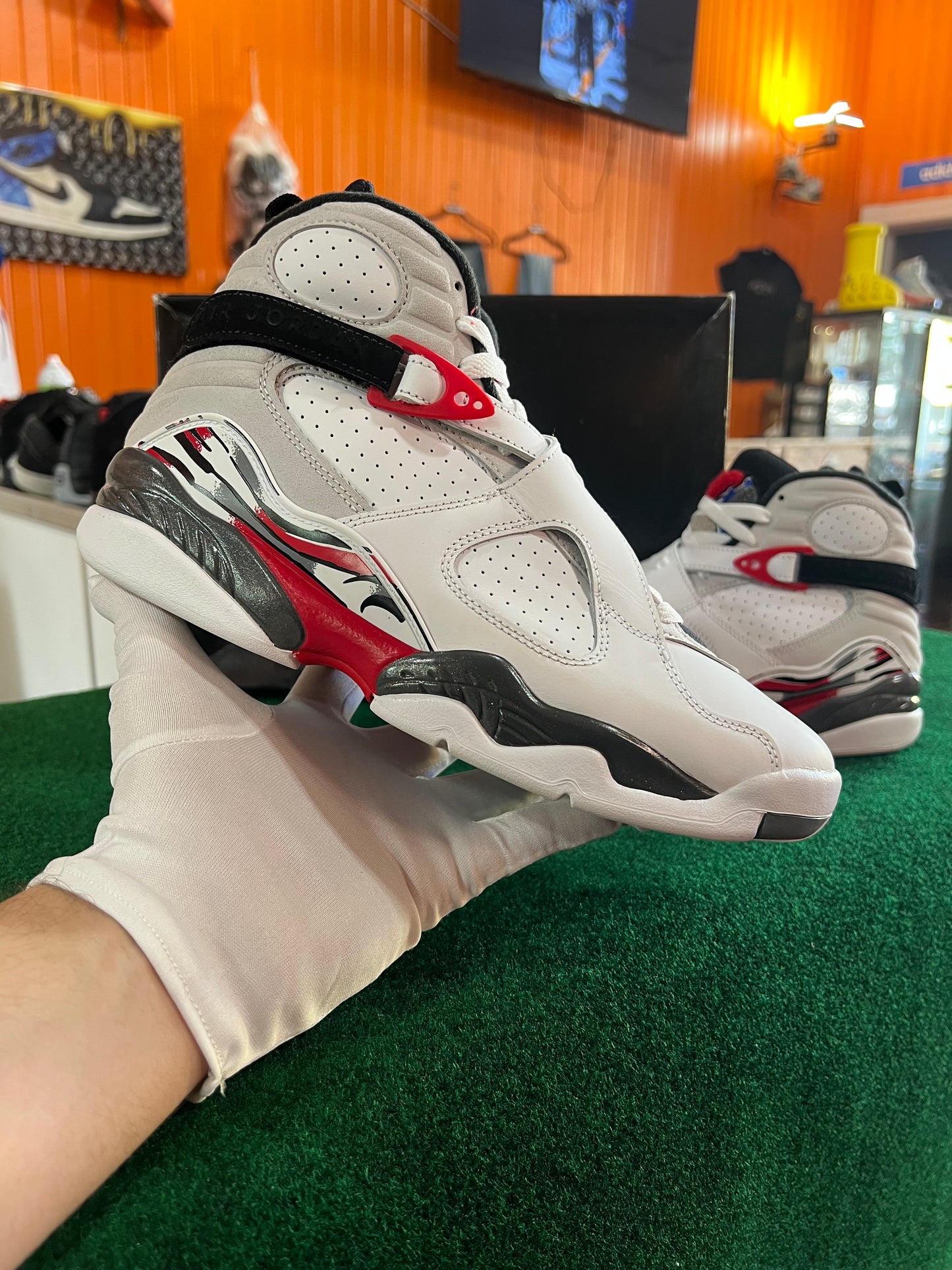 Jordan 8 (Bugs Bunny)