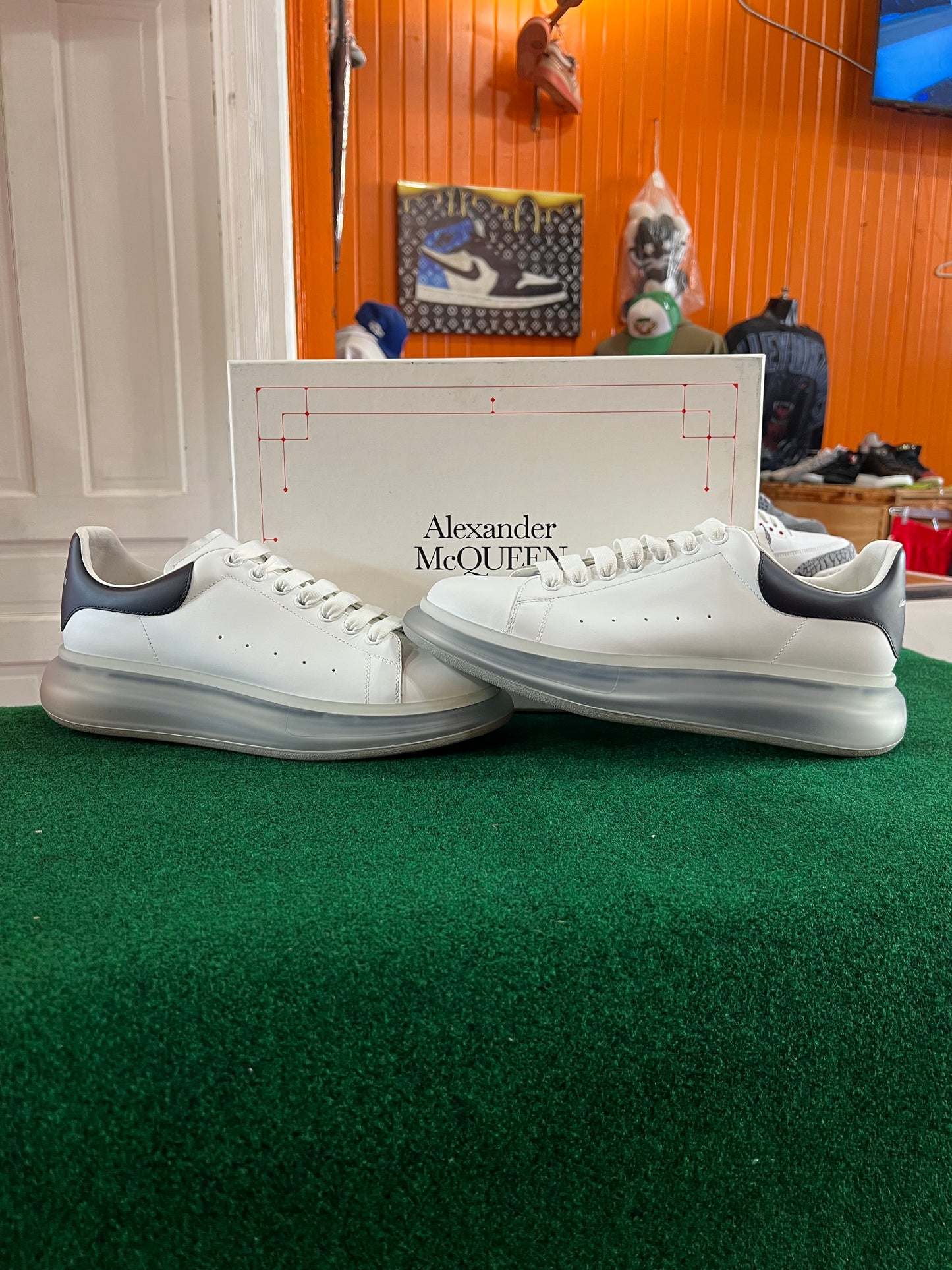 Alexander Mcqueens (Grey)