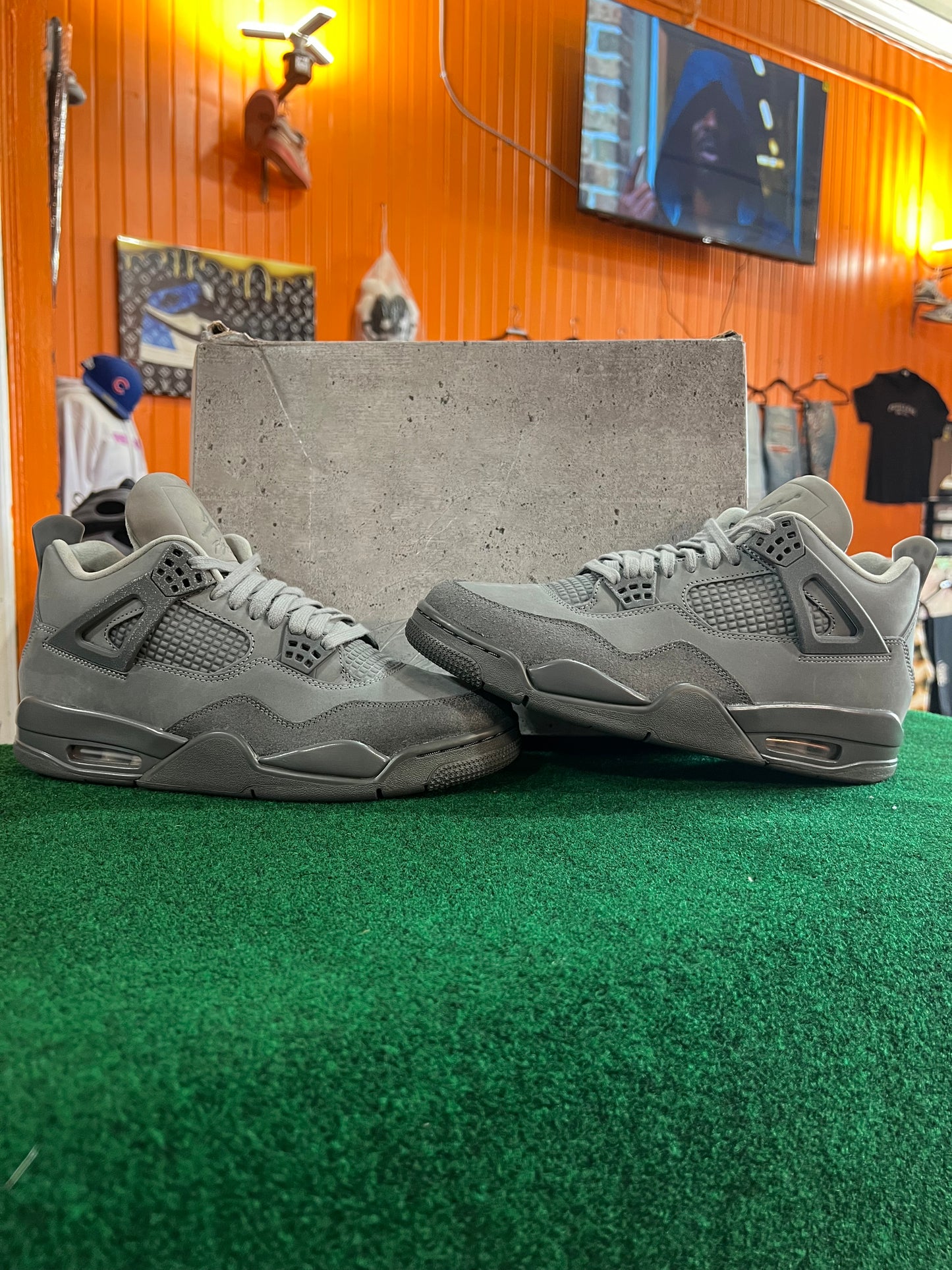Jordan 4 (Wet Cement)
