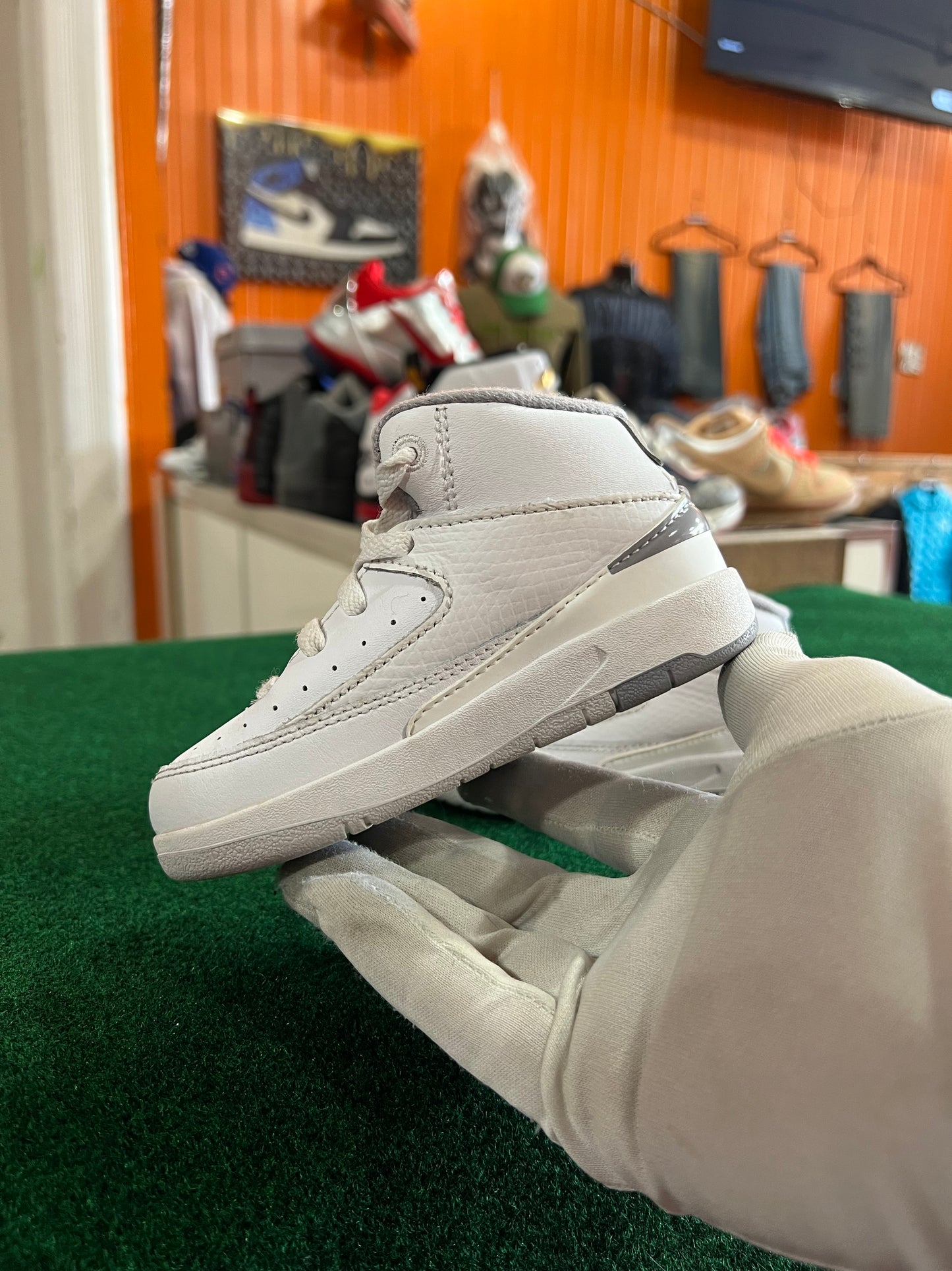 Jordan 2 (Cement Grey)