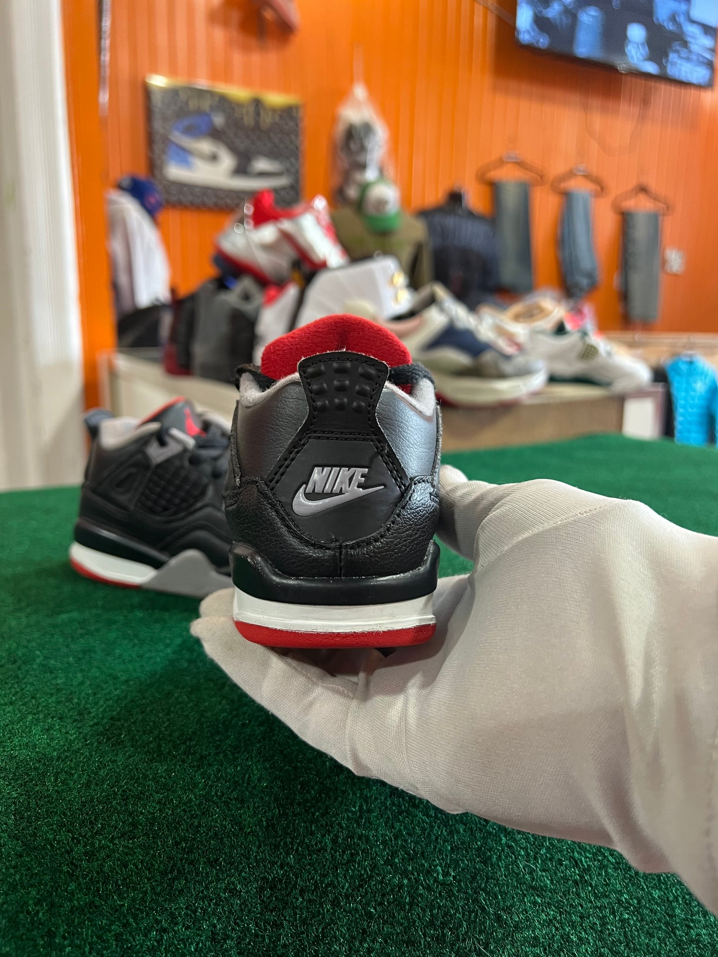 Jordan 4 (Bred Reimagined)