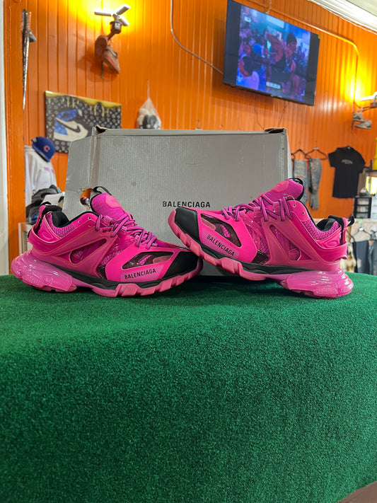 Balenciagas Tracks