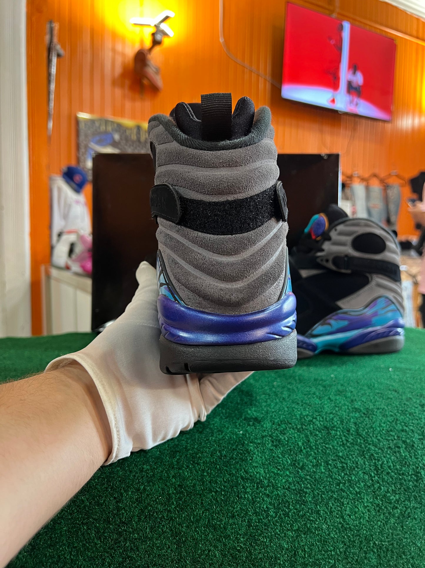 Jordan 8 (Aqua)