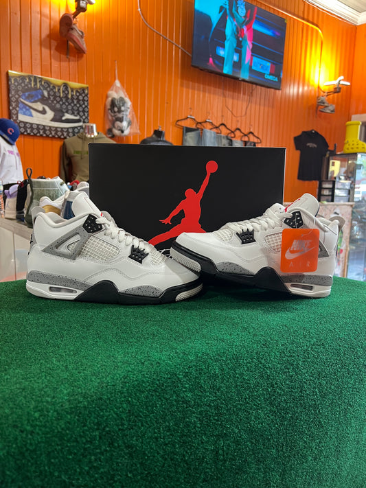 Jordan 4 (White Cement)