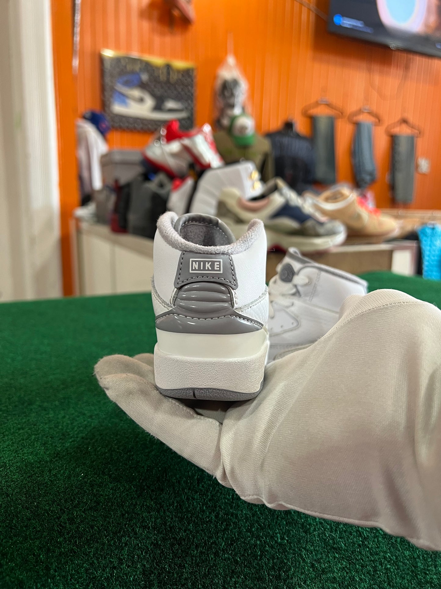 Jordan 2 (Cement Grey)