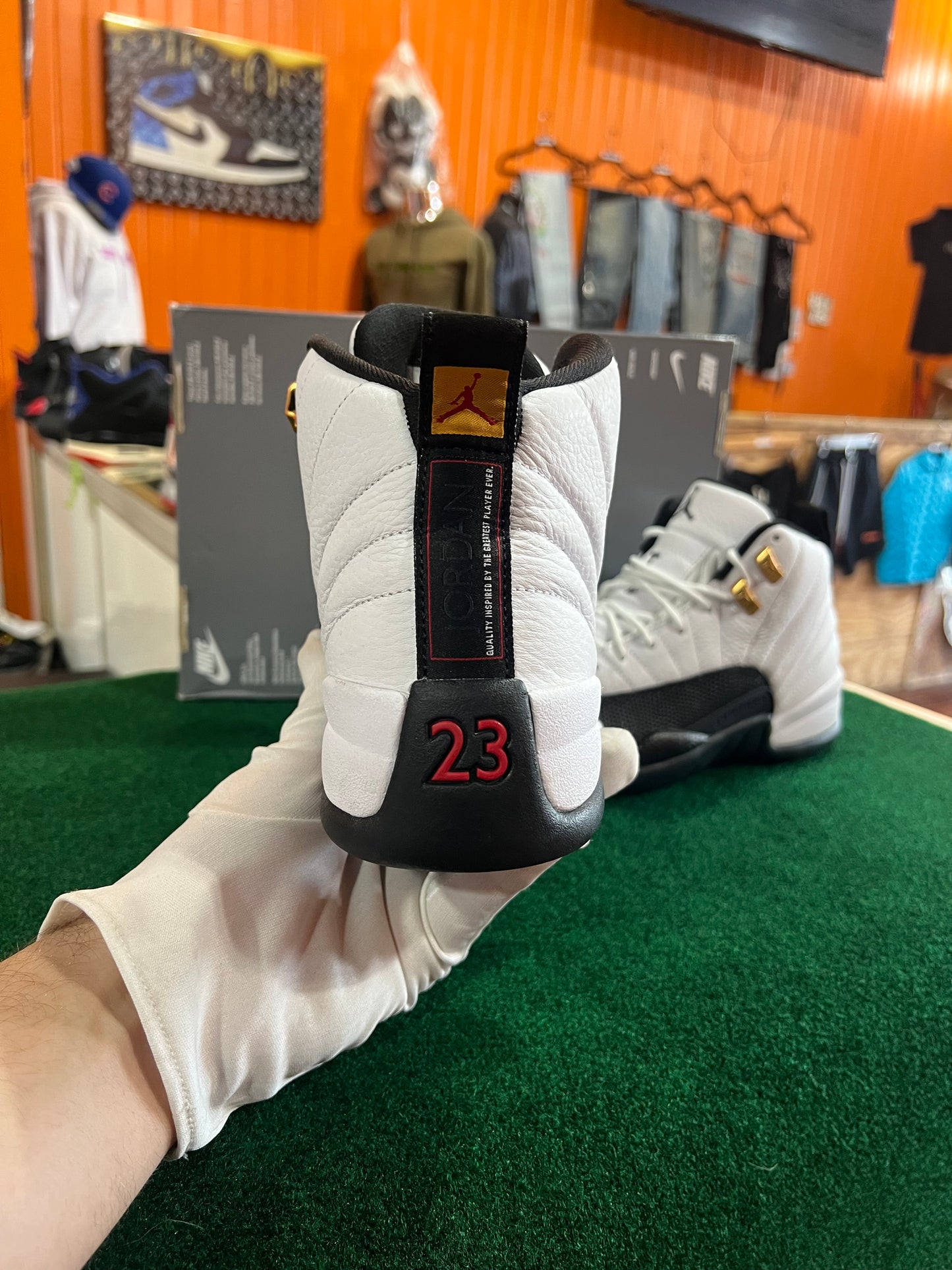 Jordan 12 (Taxi)