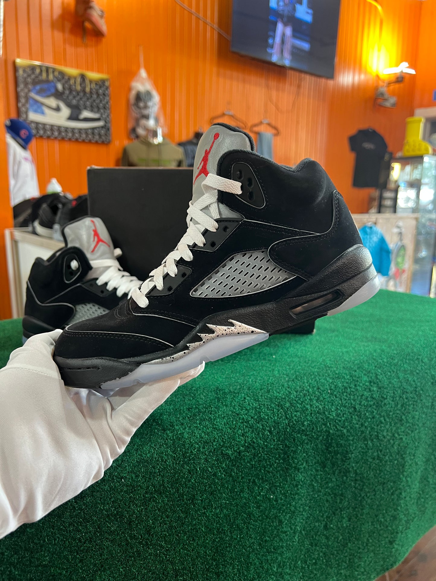 Jordan 5 (Mettalic)
