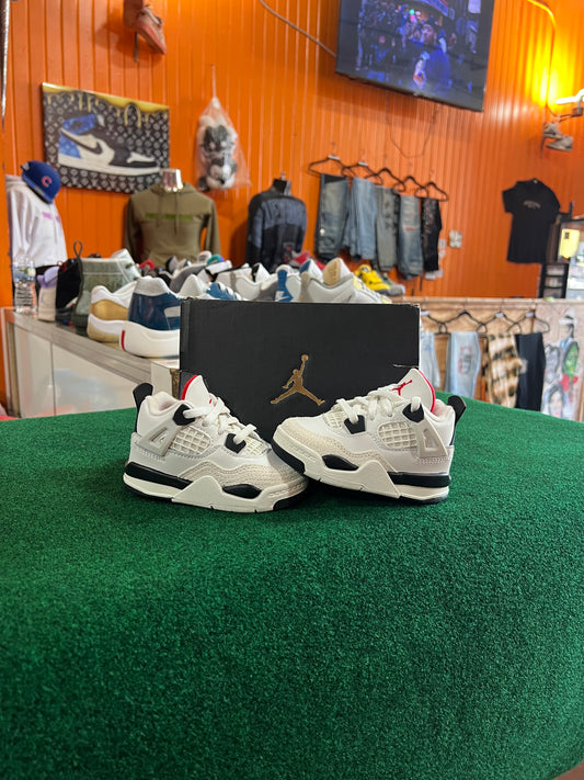 Jordan 4 (Flight Club)