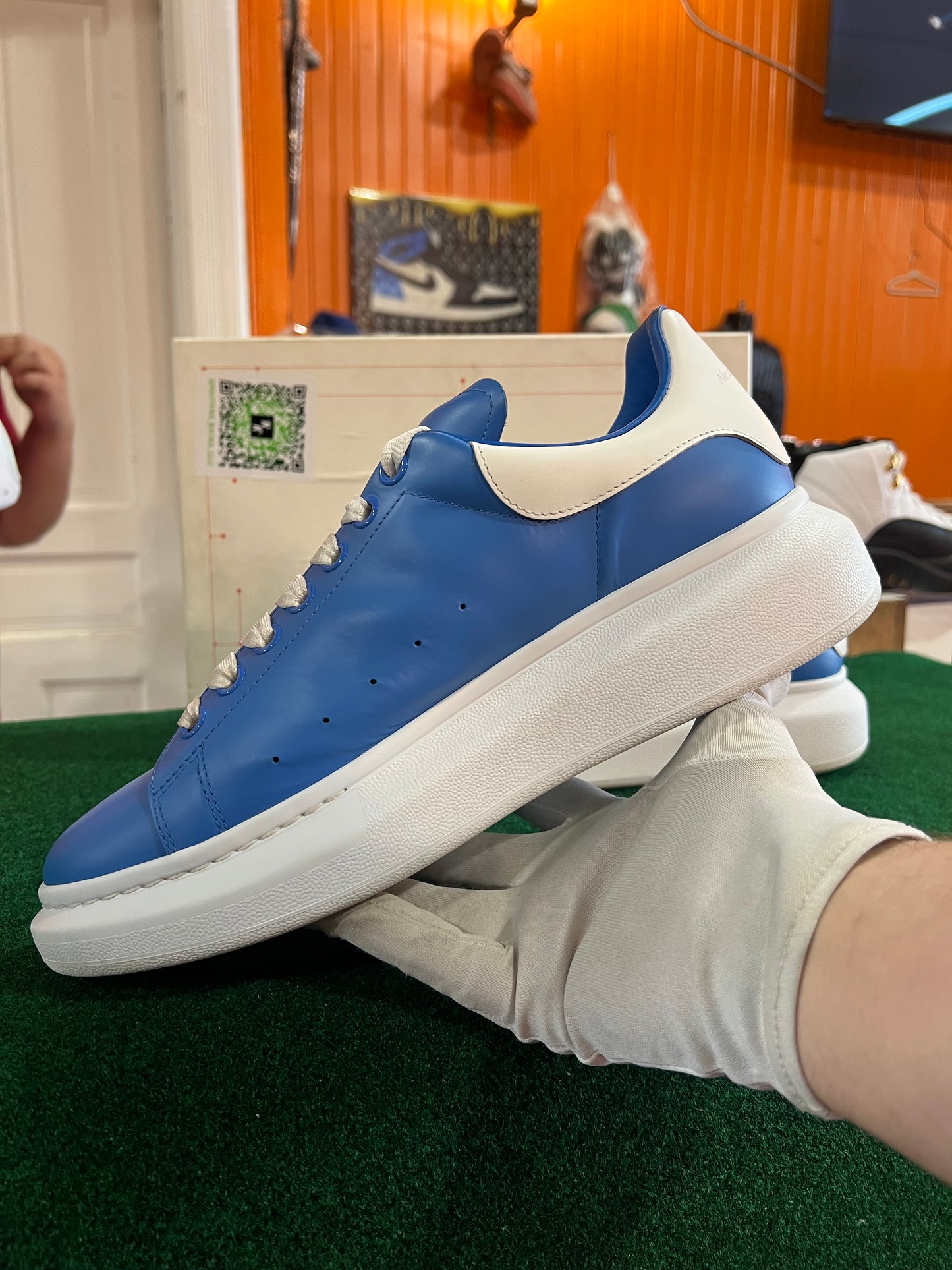 Alexander Mcqueens (Blue)