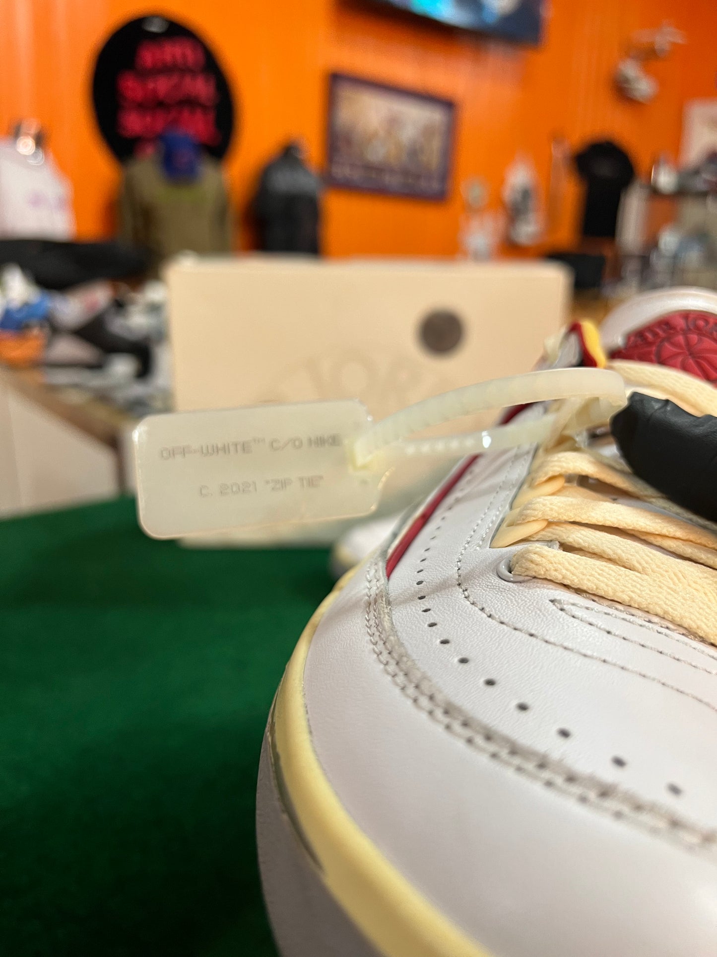 Jordan 2 (Off White)